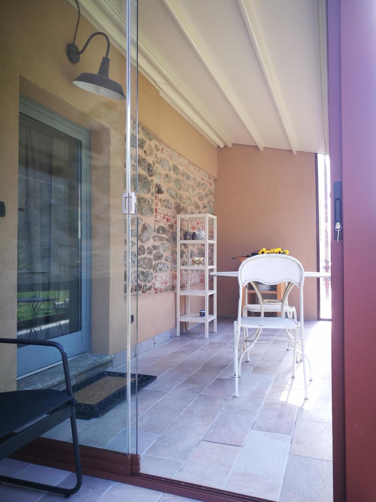 Double Room - Photo 8