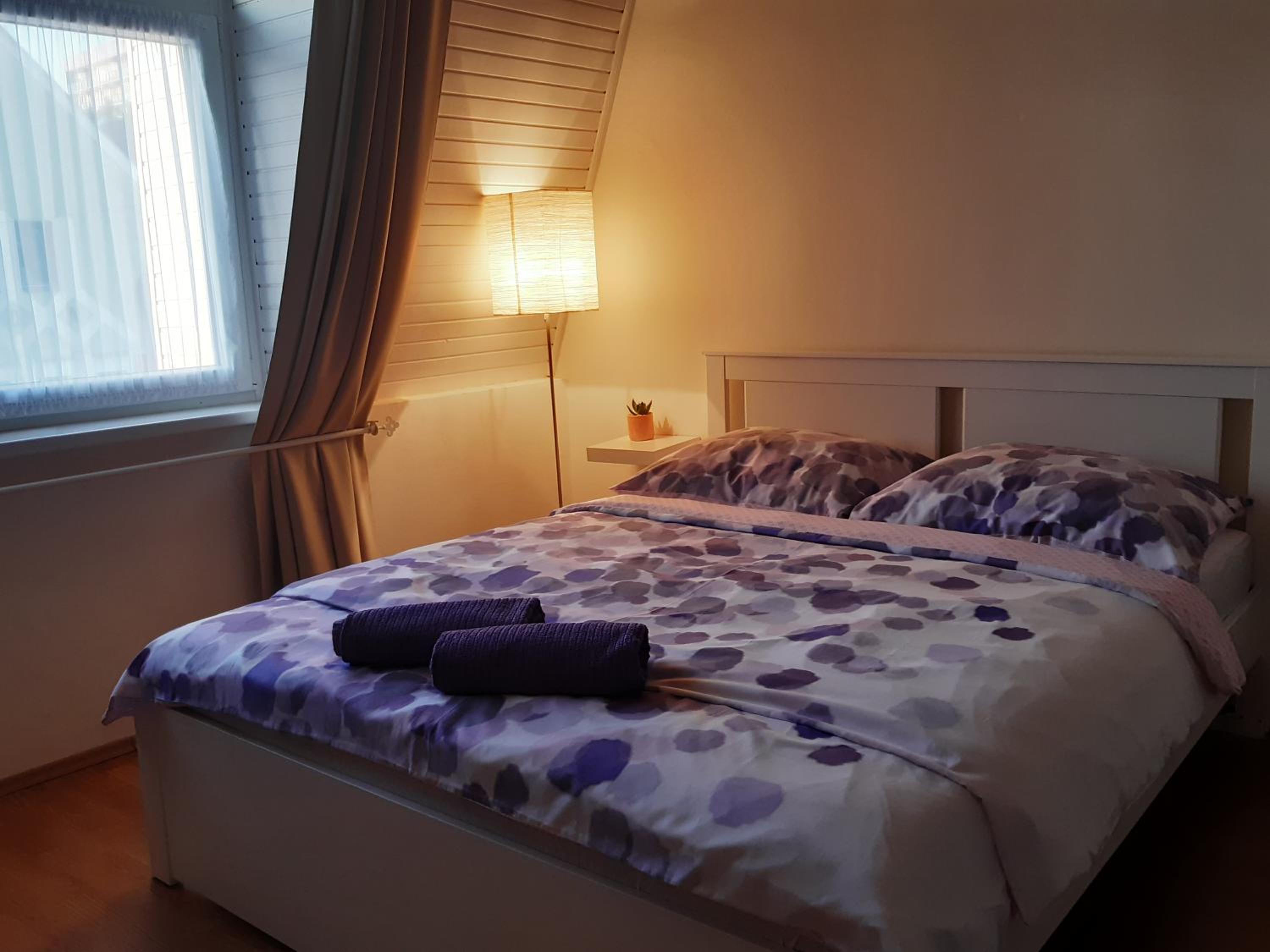 One-Bedroom Apartment - Photo 6