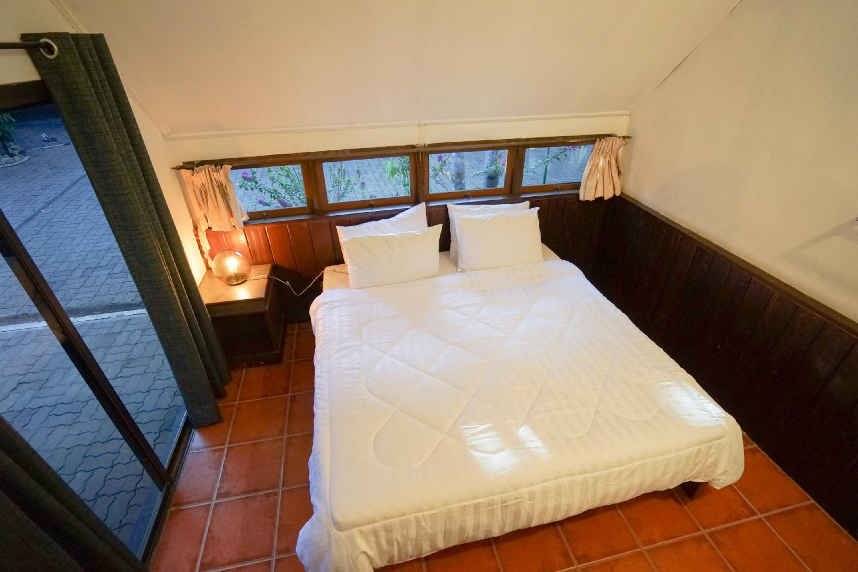 Standard Double Room - Photo 5
