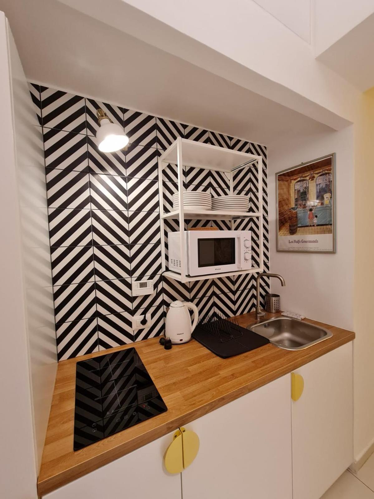 Double Room with Terrace - Photo 3