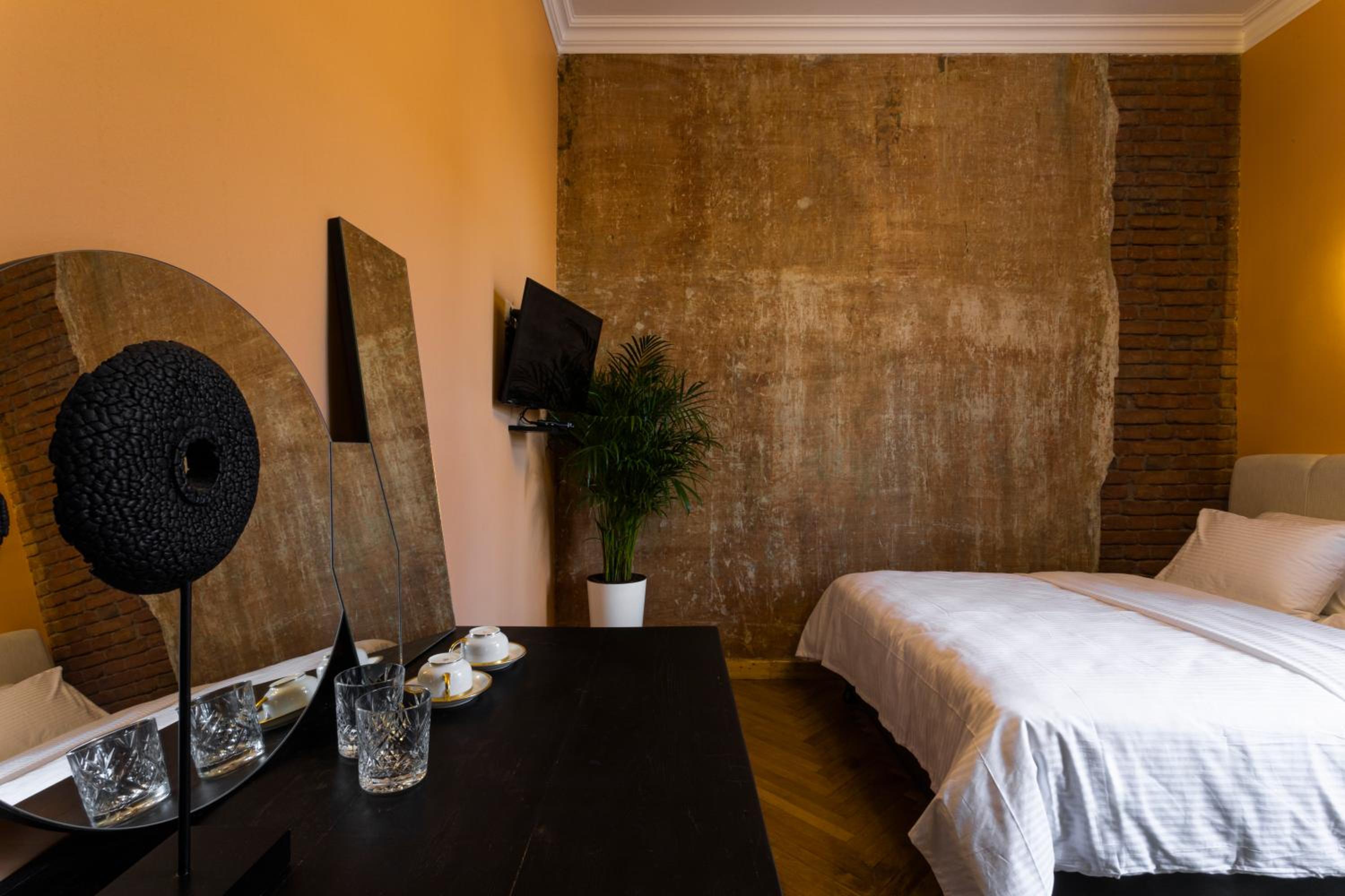 Double or Twin Room - Photo 14