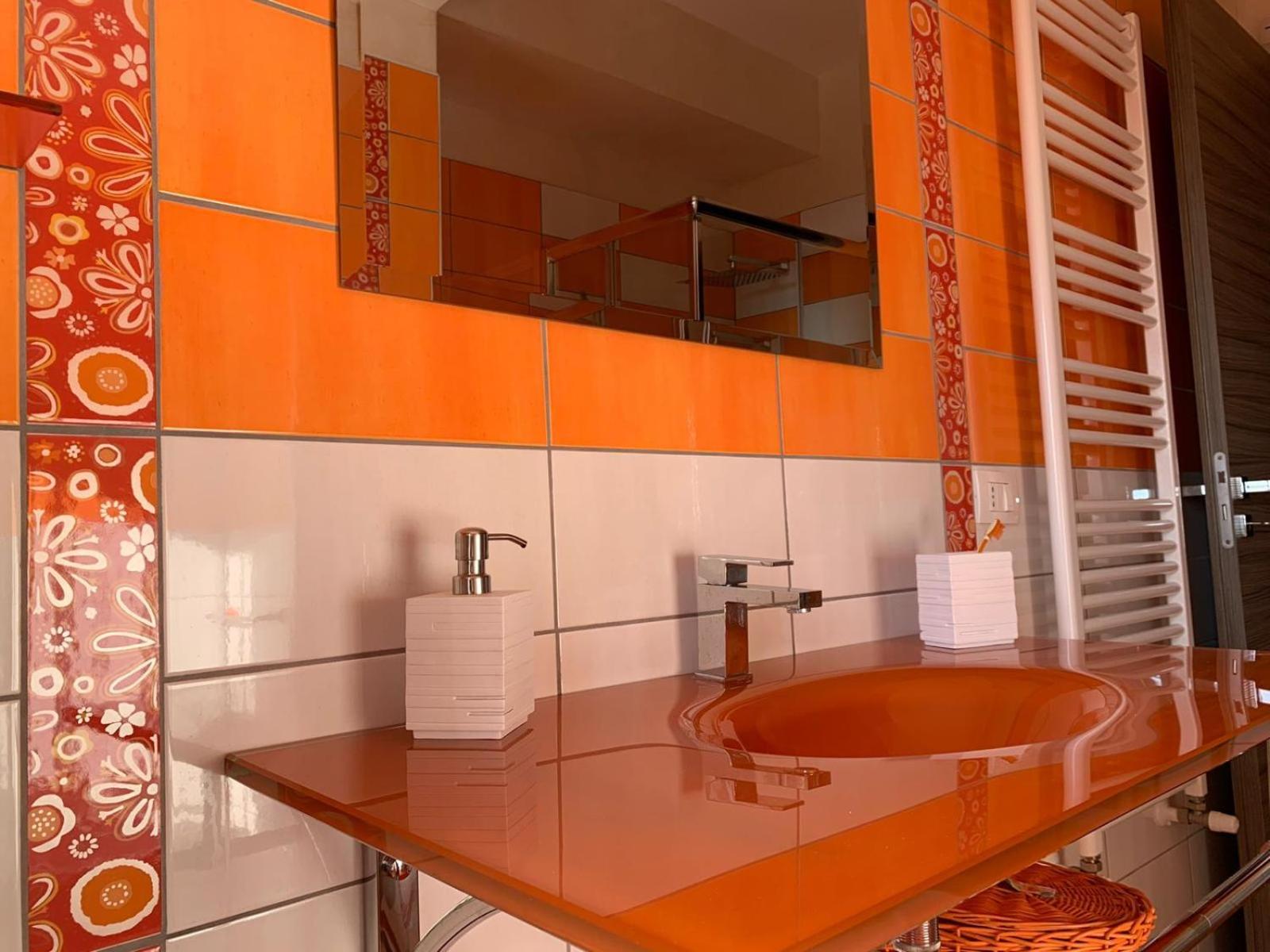 Three-Bedroom Villa - Photo 31