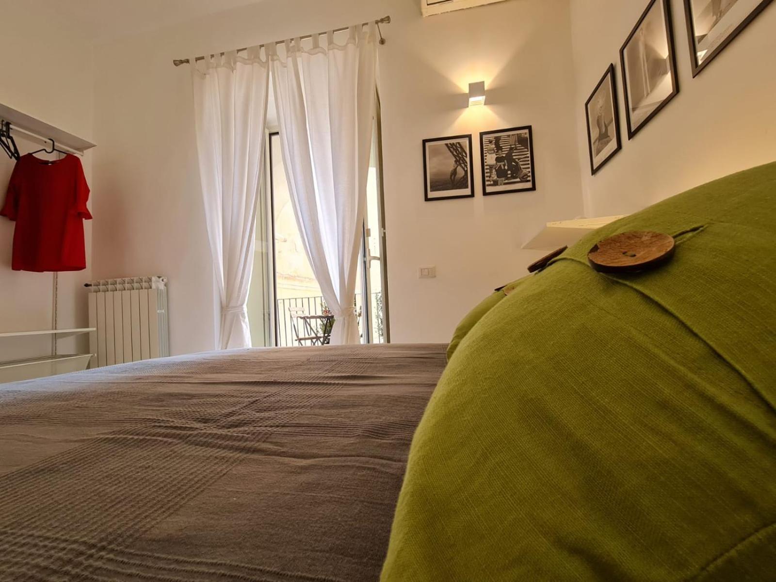 Double Room with Terrace - Photo 11