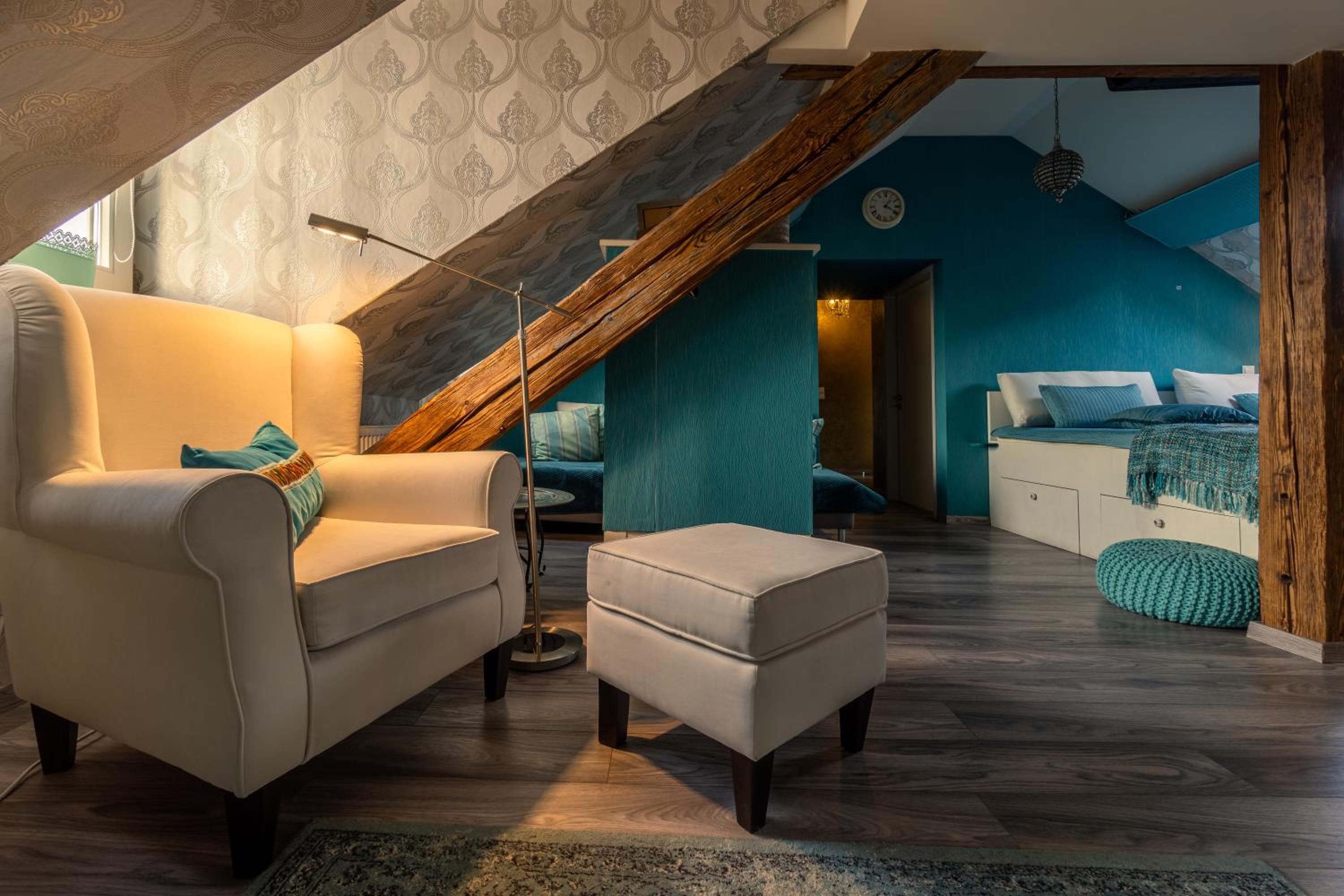 Double Room - Photo 5