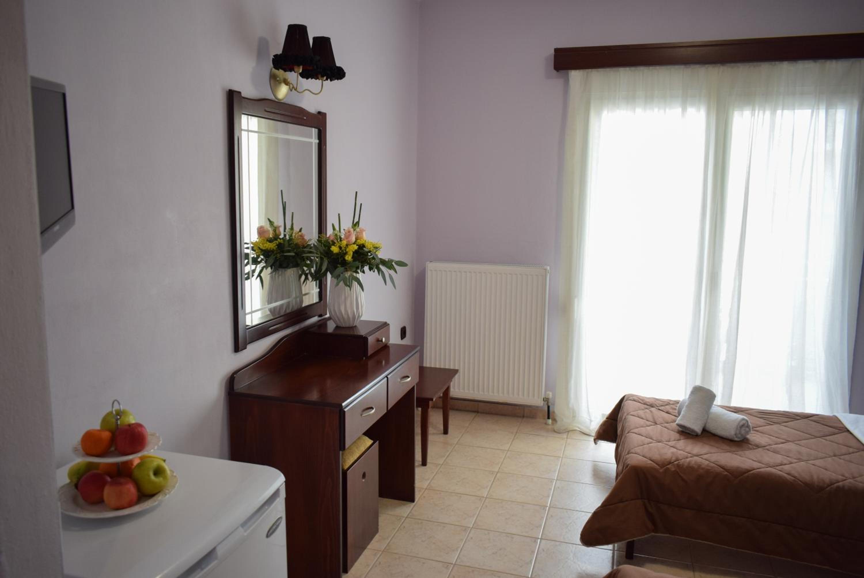 Basic Triple Room photo 1