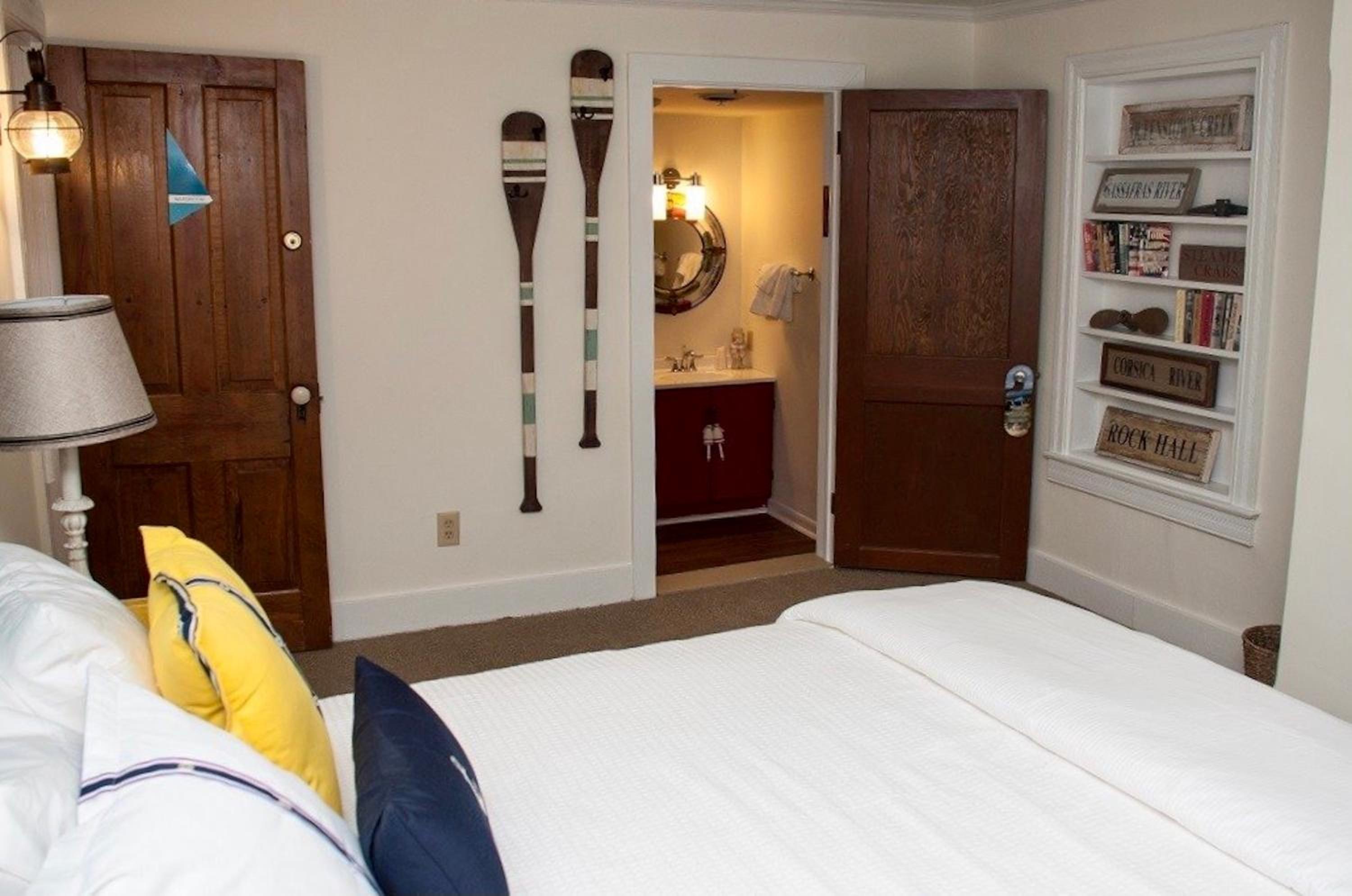 Queen Room with Balcony photo 1