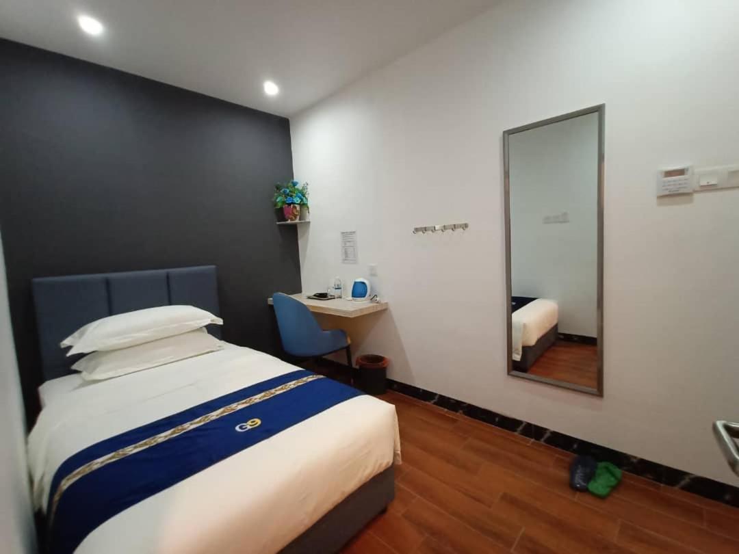 Superior Single Room - Photo 4
