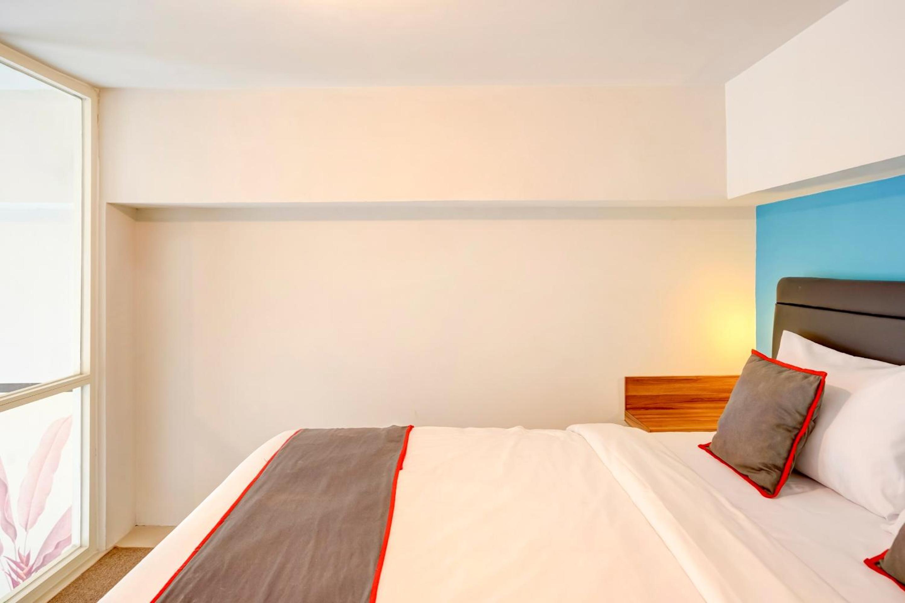 Standard Double Room - Photo 9
