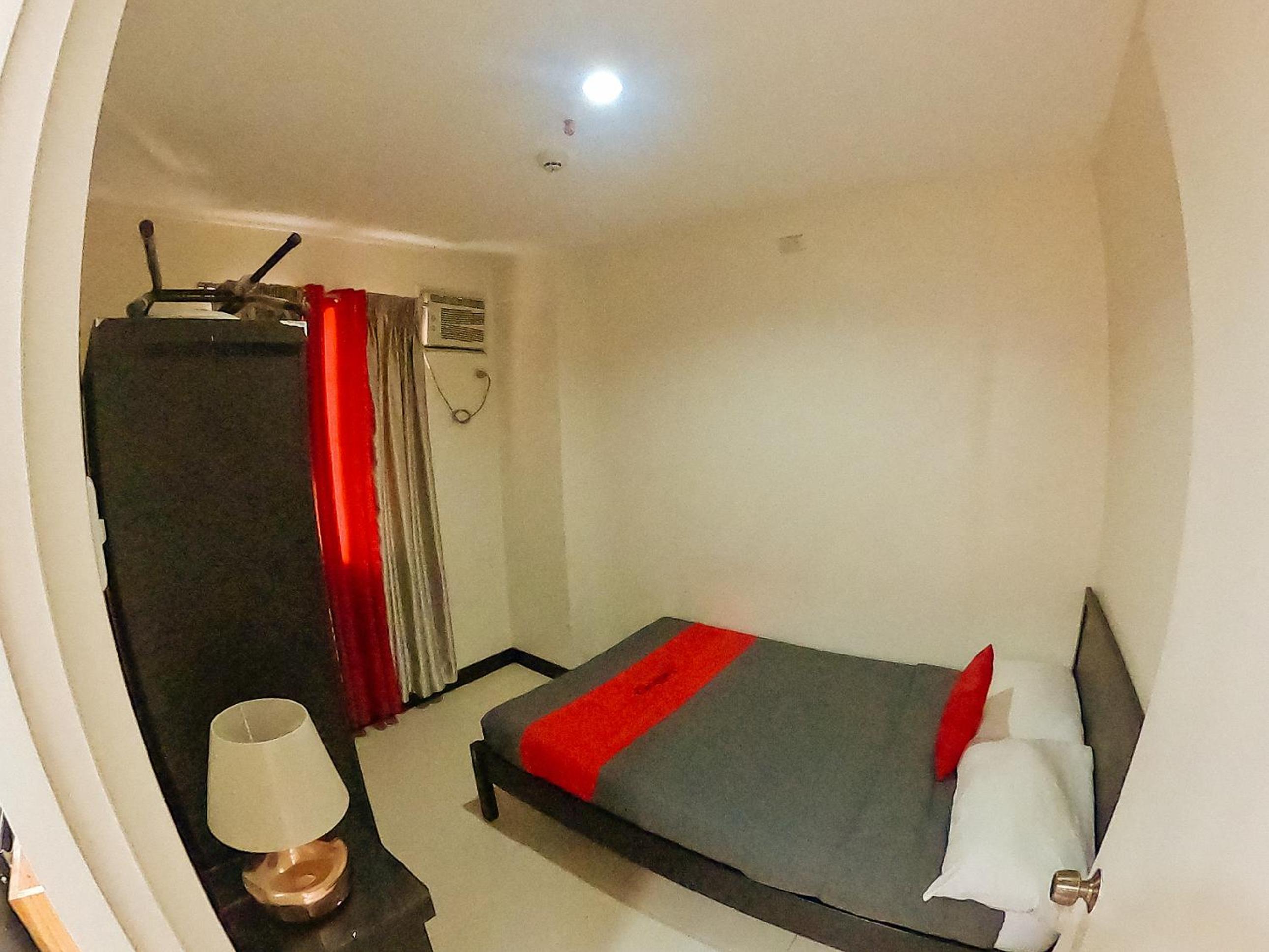 One-Bedroom Suite - Photo 1