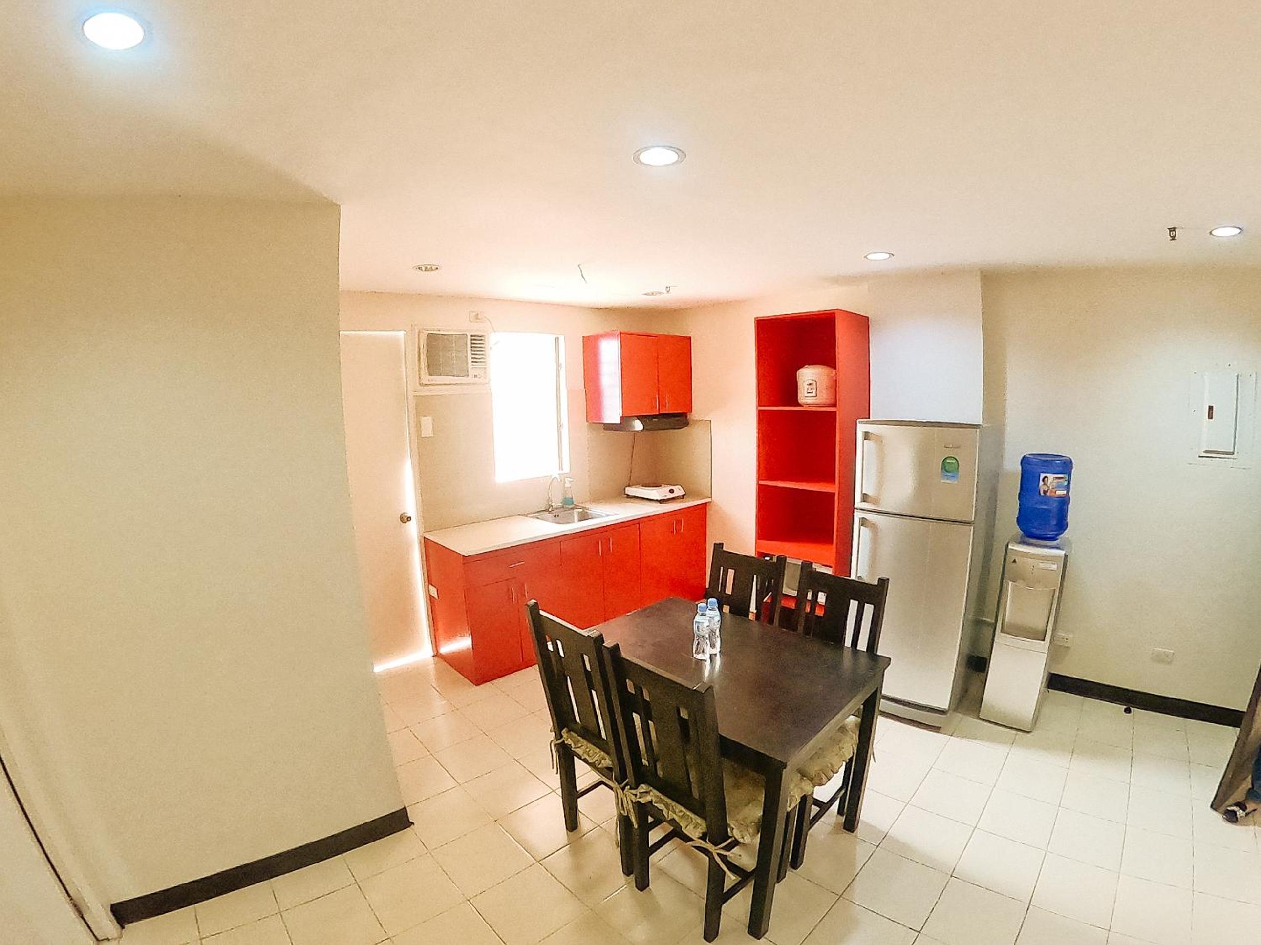 Two-Bedroom Suite - Photo 9