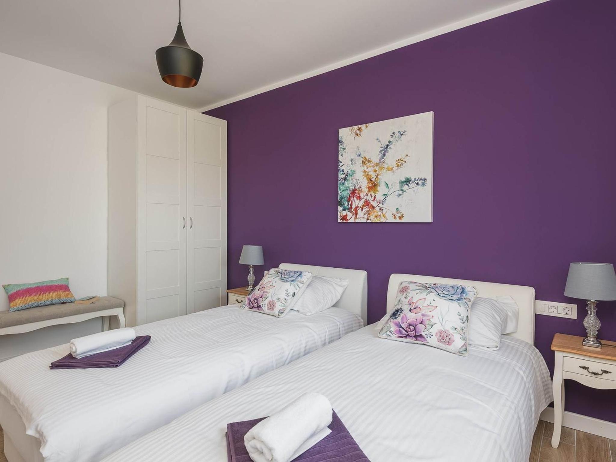 One Bedroom Apartment - Photo 13