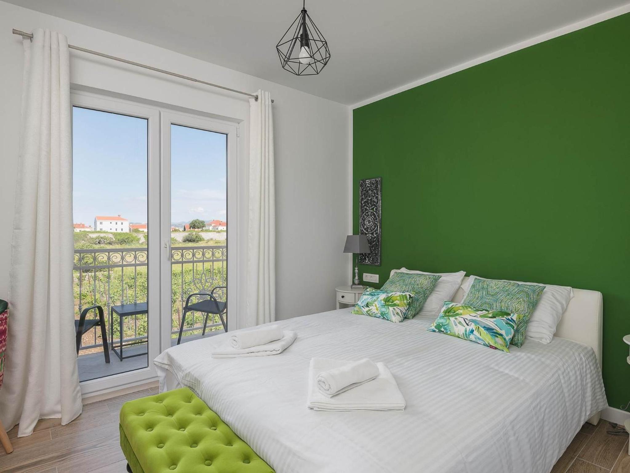 One Bedroom Apartment with Balcony photo 1