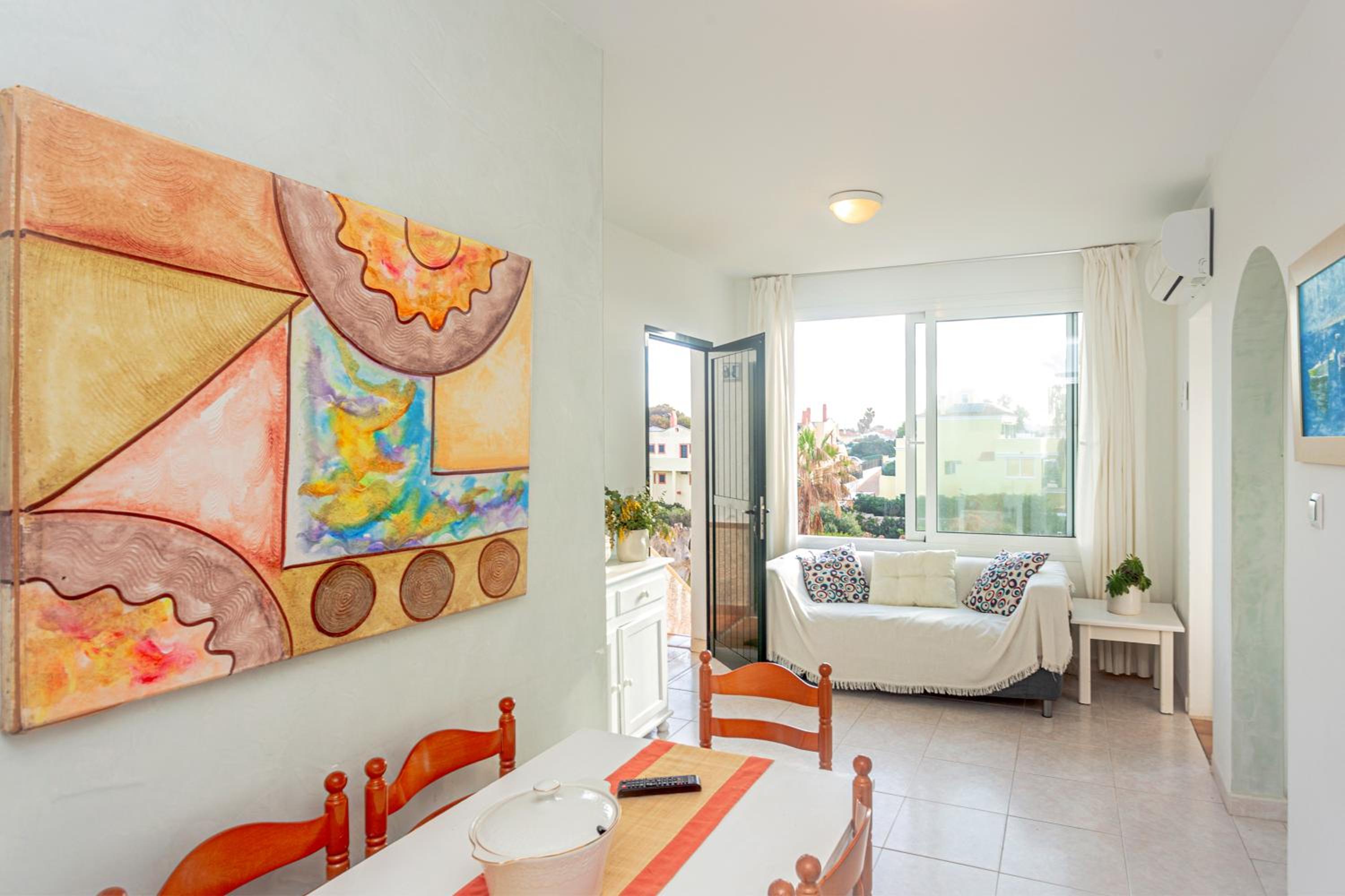 Two-Bedroom Deluxe Apartment with Ocean View
