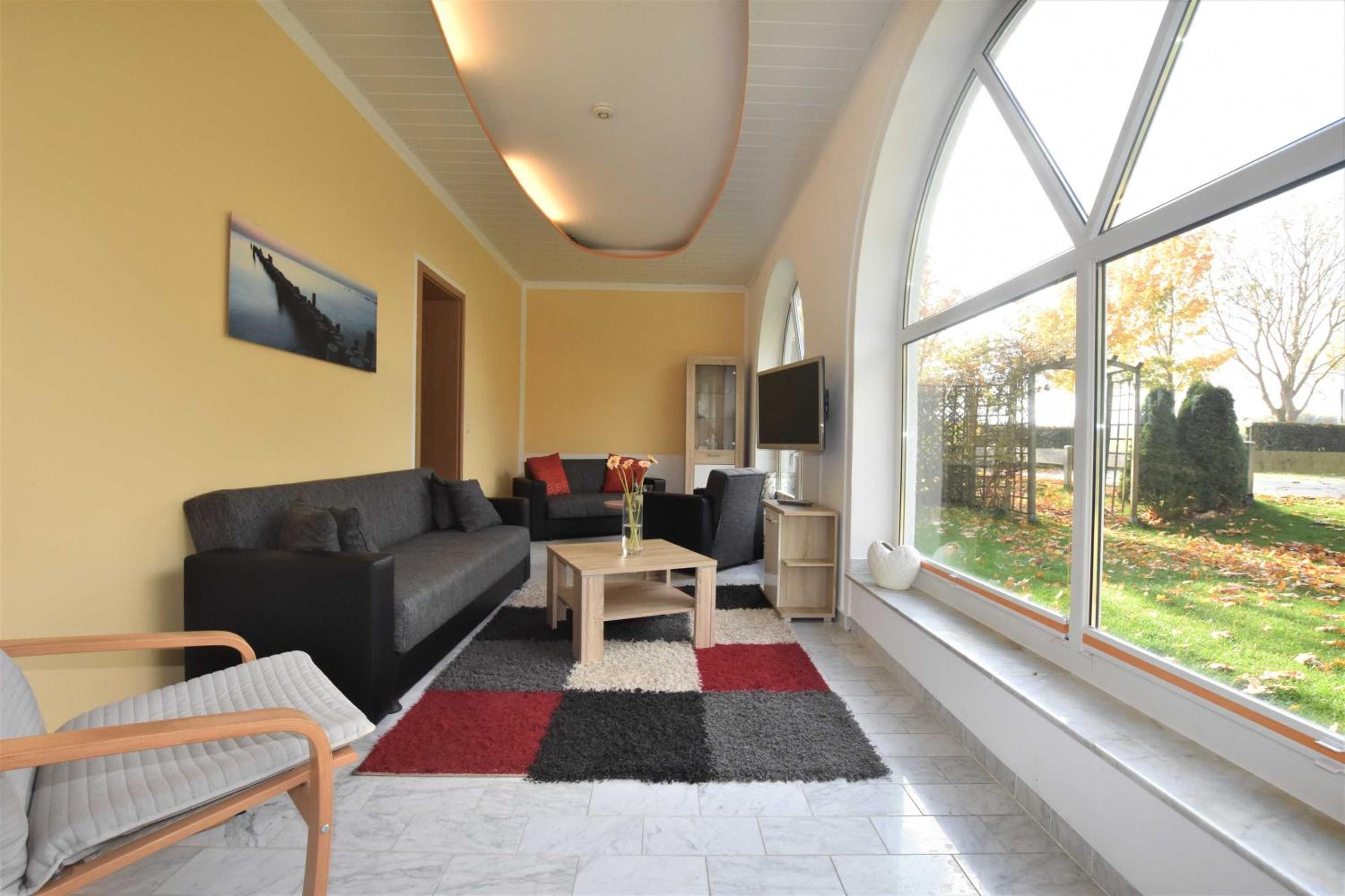 Two-Bedroom Apartment with Terrace photo 1