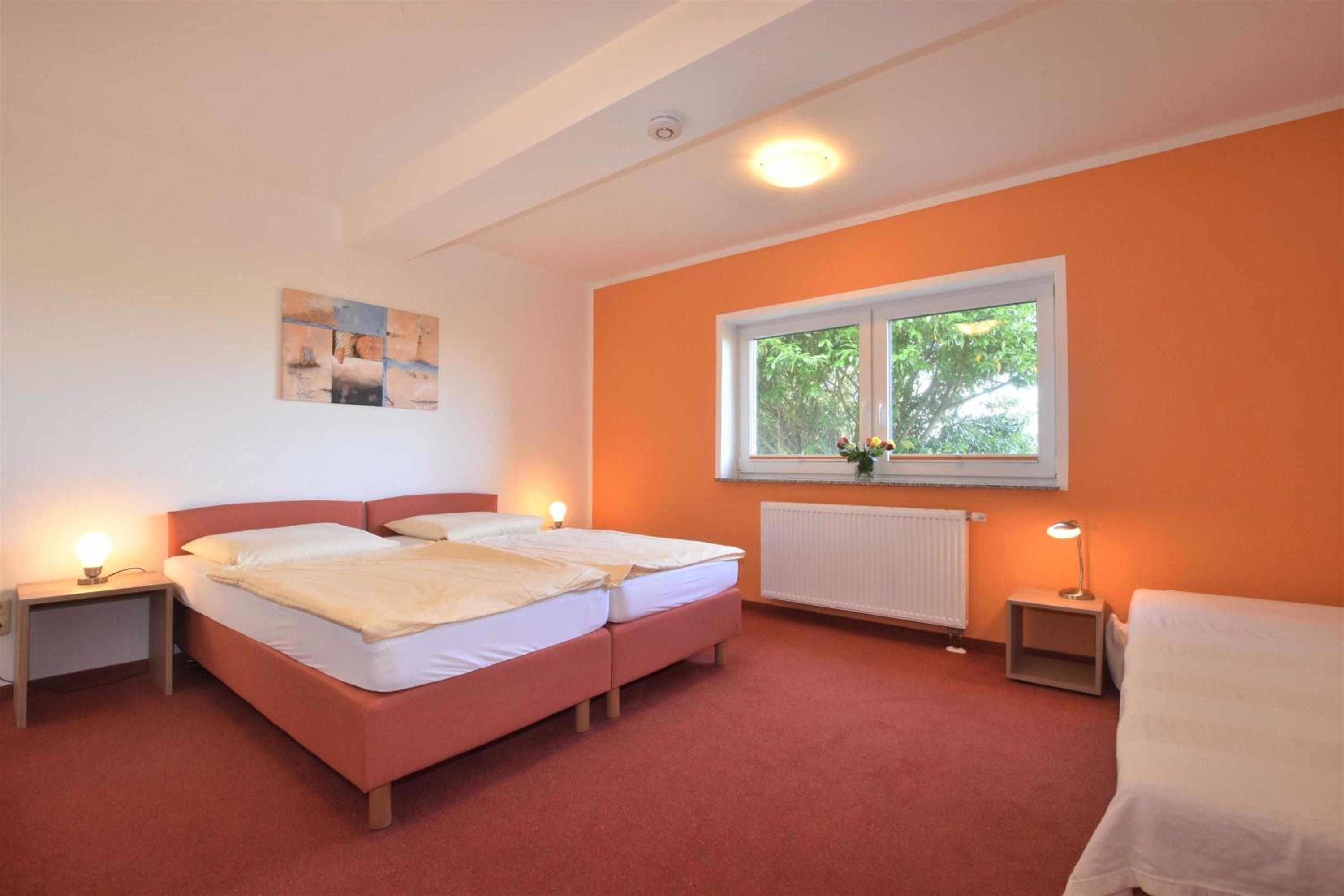 Two-Bedroom Apartment with Terrace photo 3