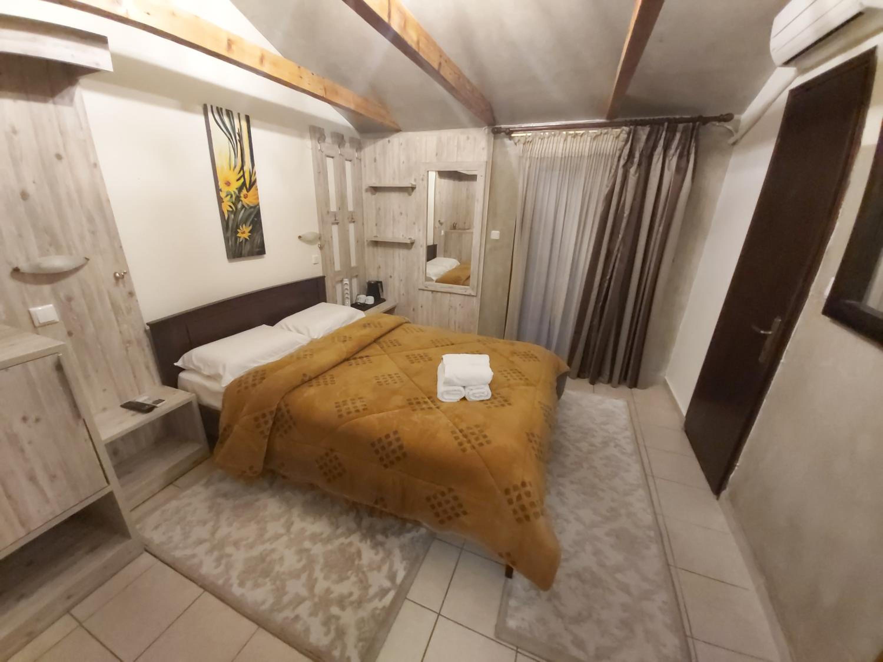 Standard Double Room With View In Meteora