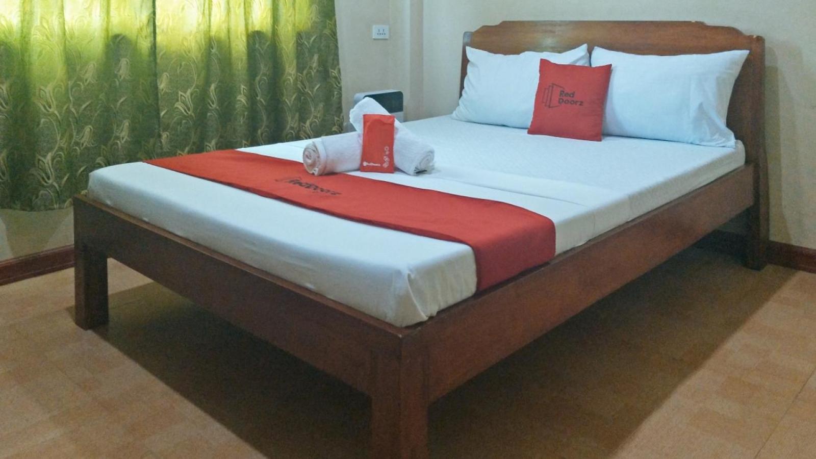 Double Room - Photo 3