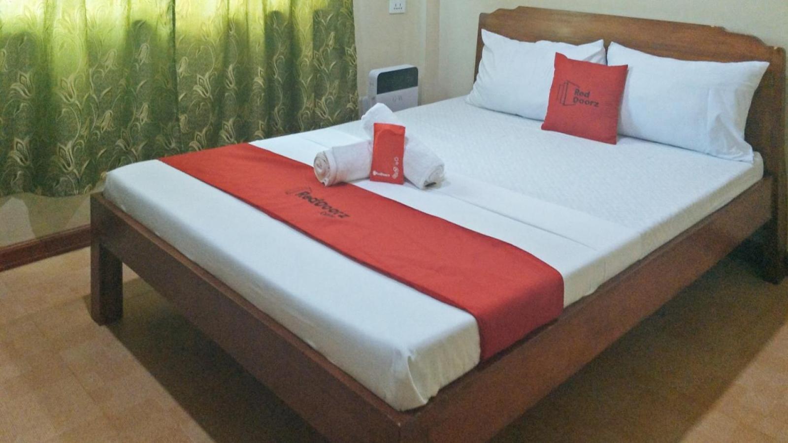 Double Room - Photo 2
