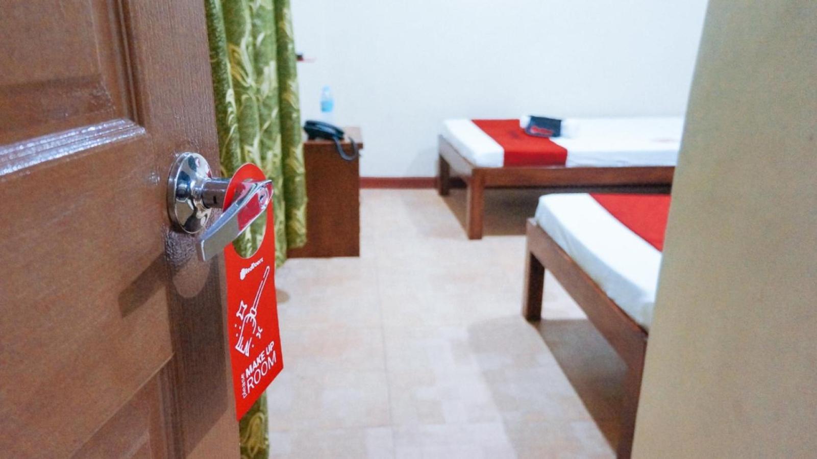 Twin Room - Photo 4