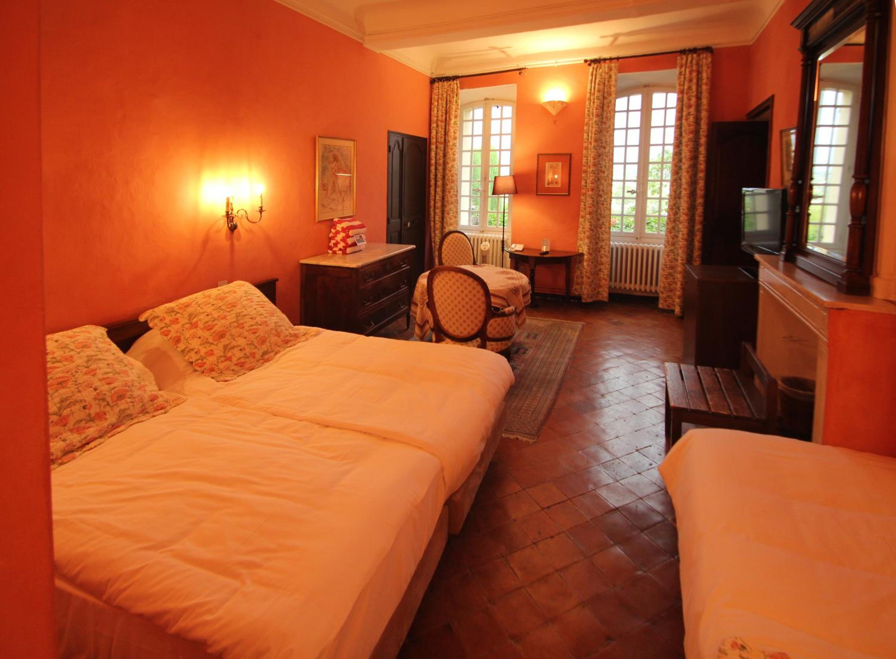 Triple Room - Photo 2