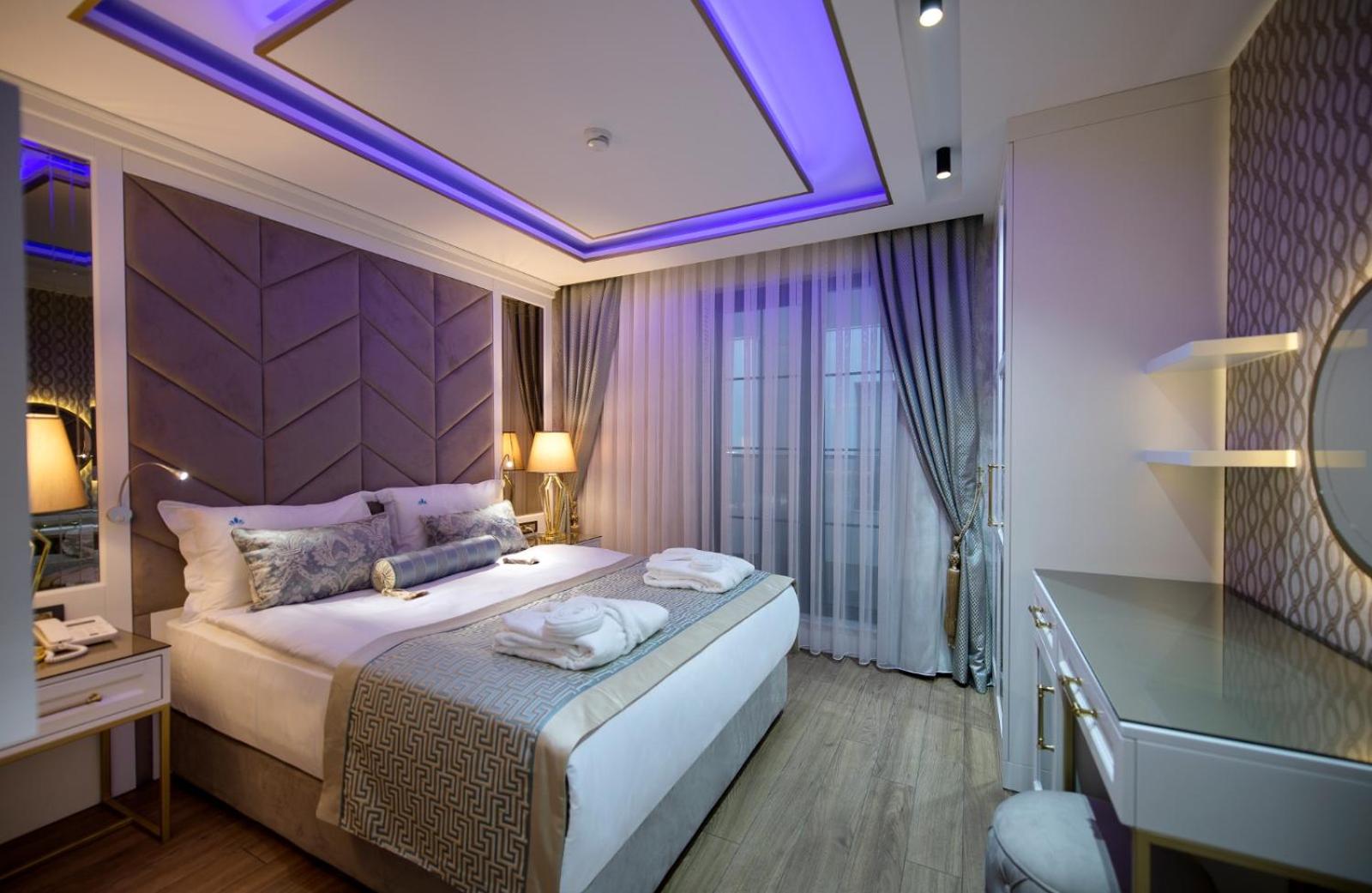Superior Suite - Photo 5