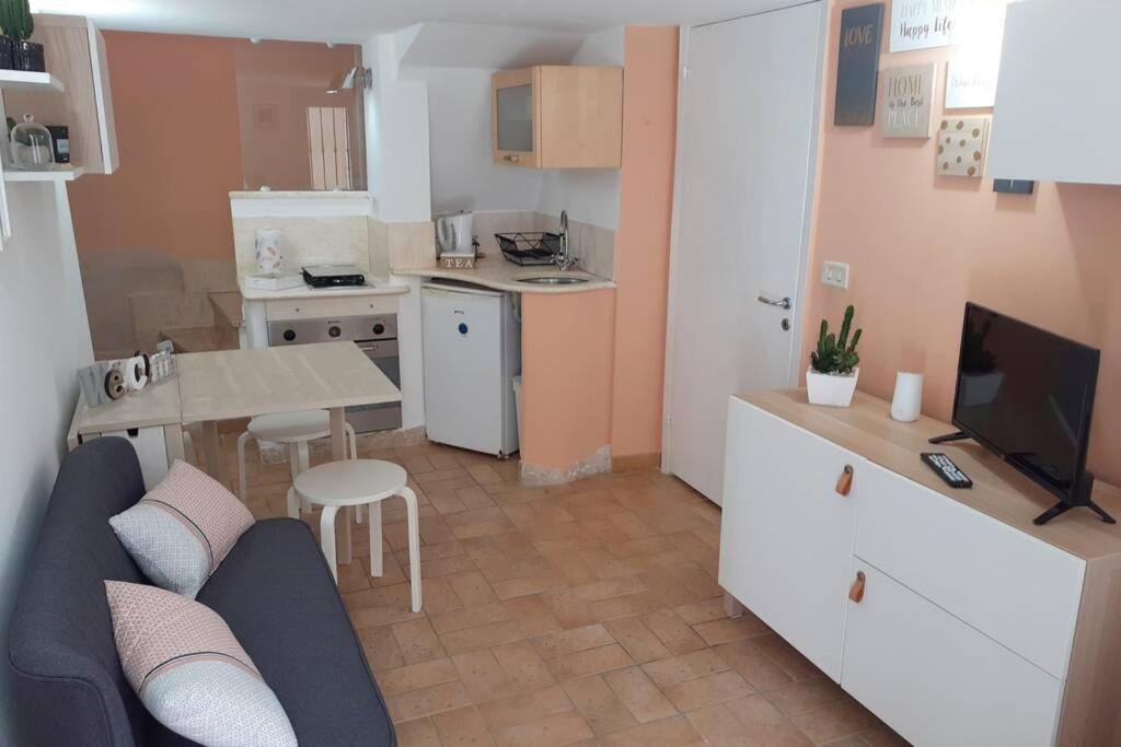 Two-Bedroom Apartment - Photo 1