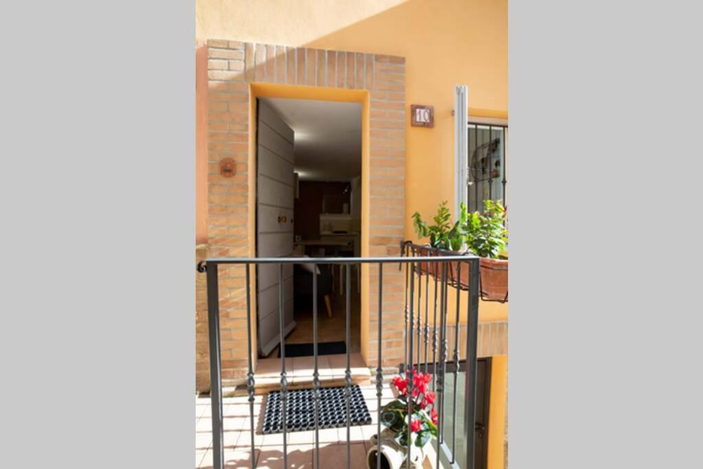 Two-Bedroom Apartment - Photo 21