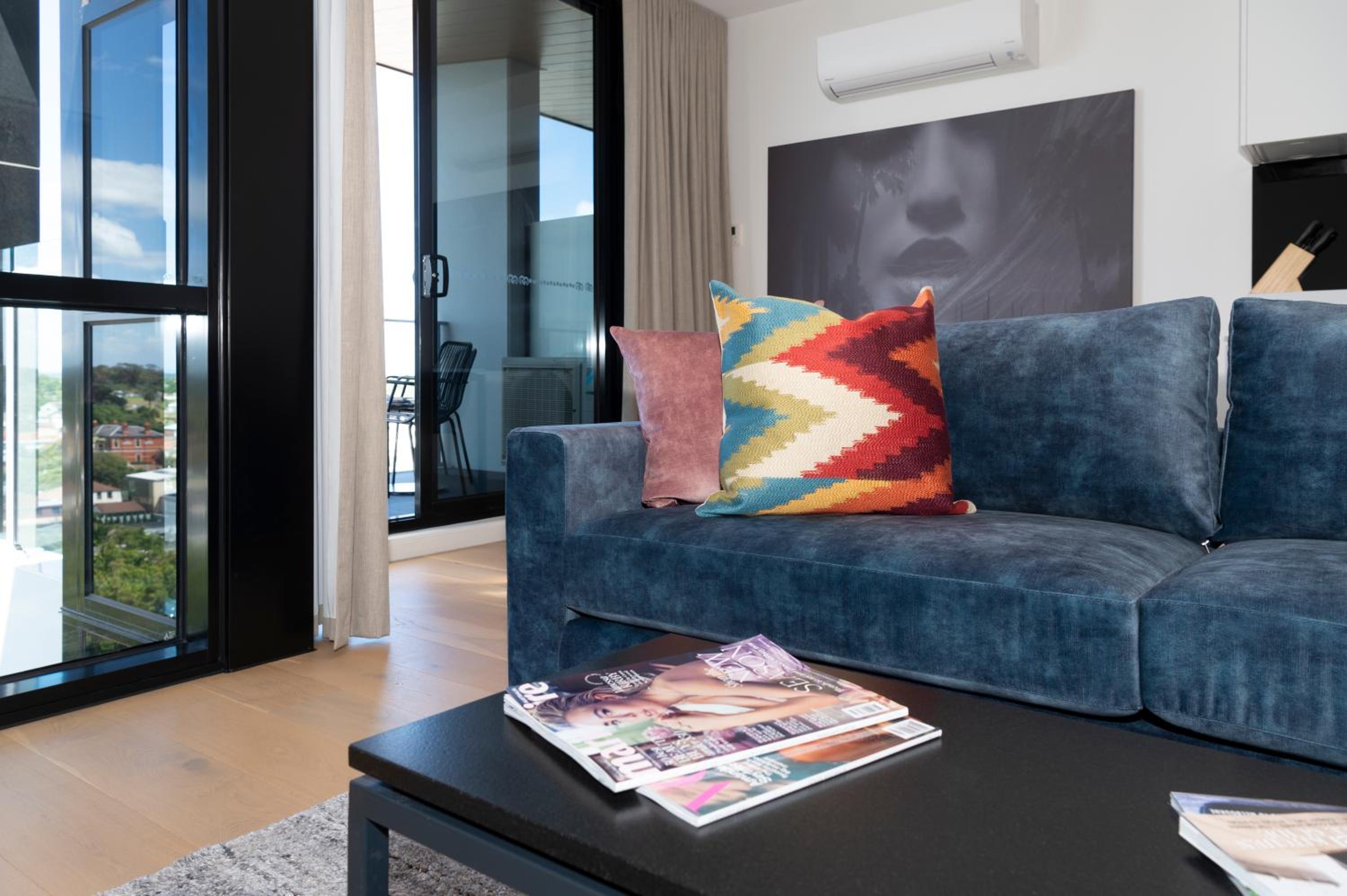 One-Bedroom Apartment with Park View - Photo 14