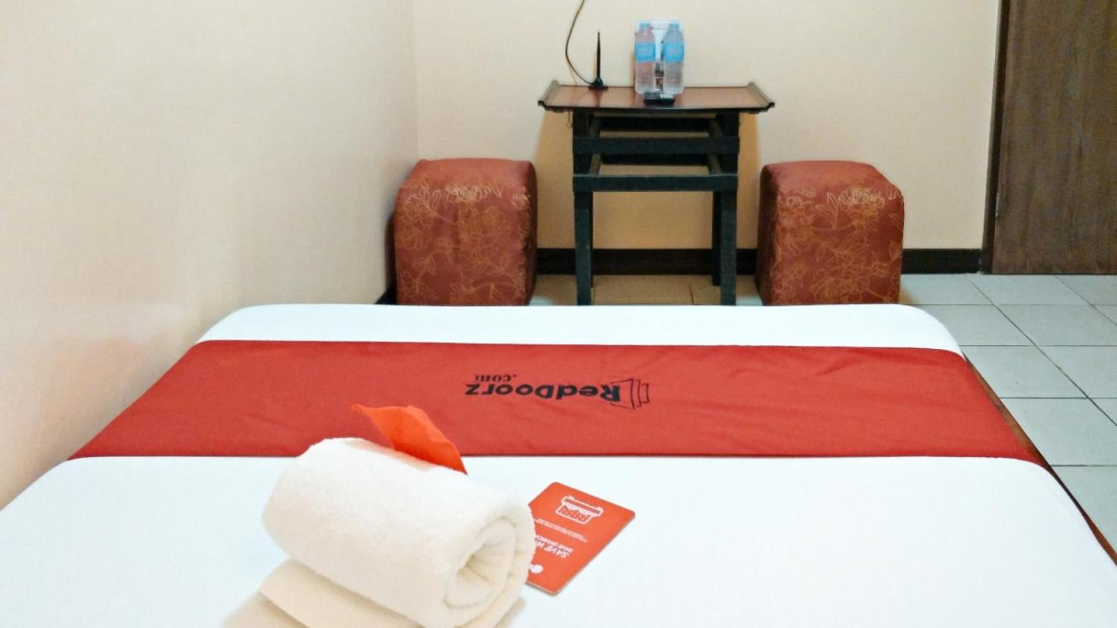 Double Room - Photo 5