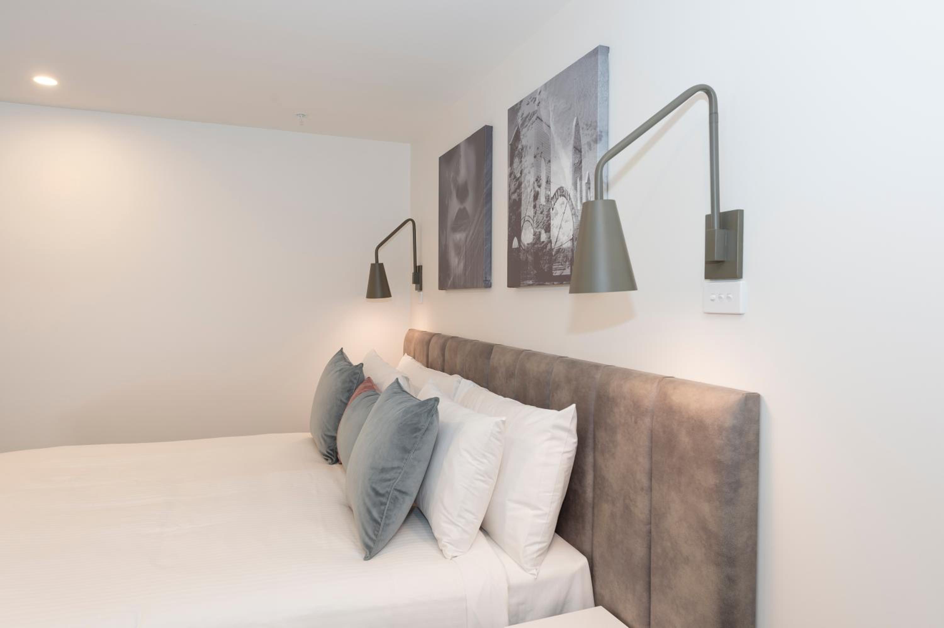 Two-Bedroom Bellerine Loft Apartment  - Photo 9