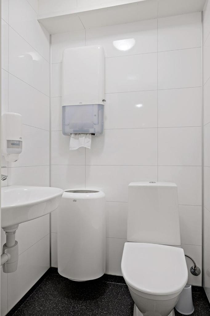 Double Room with Shared Bathroom photo 3