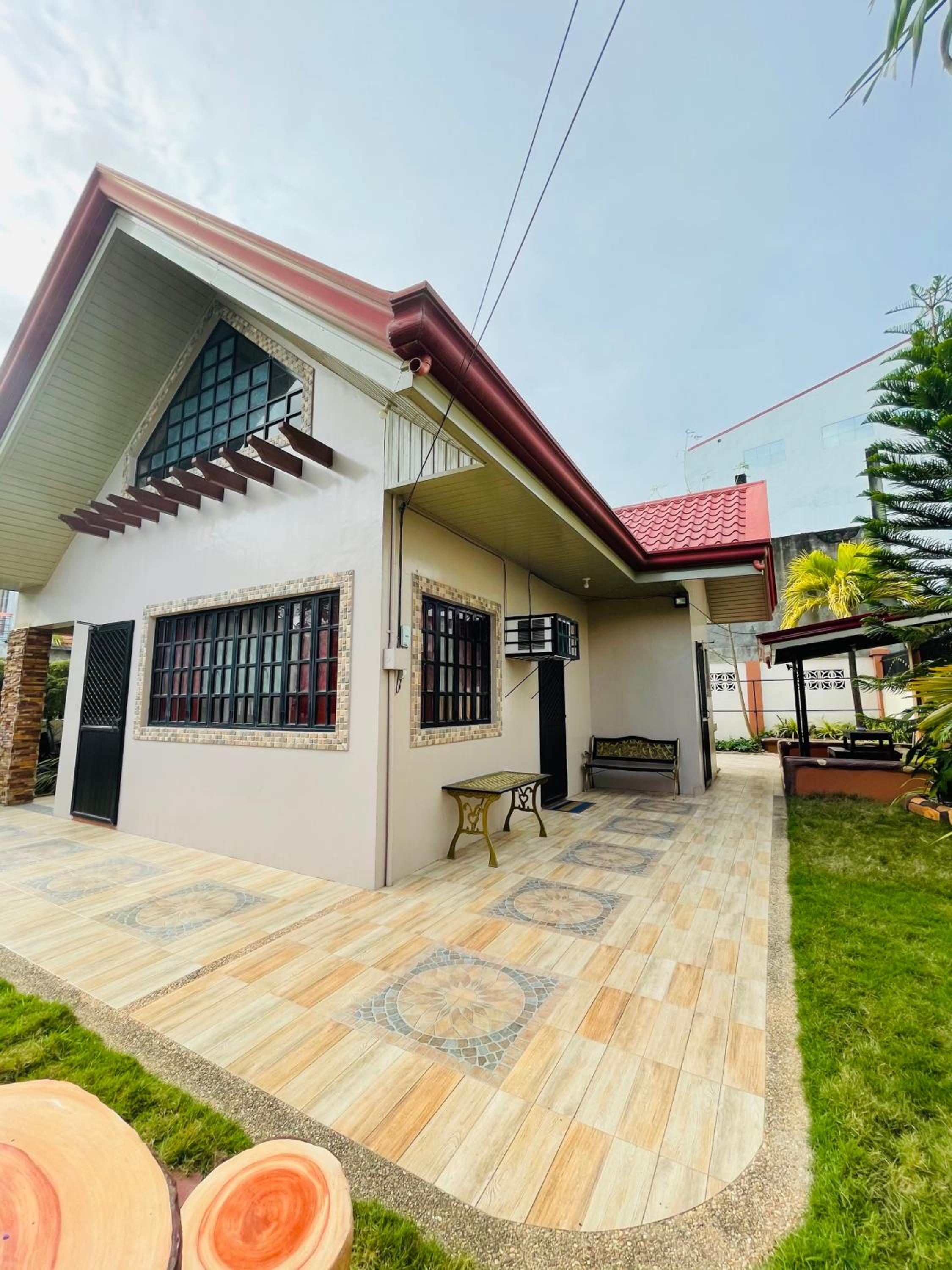 Three-Bedroom House - Photo 38