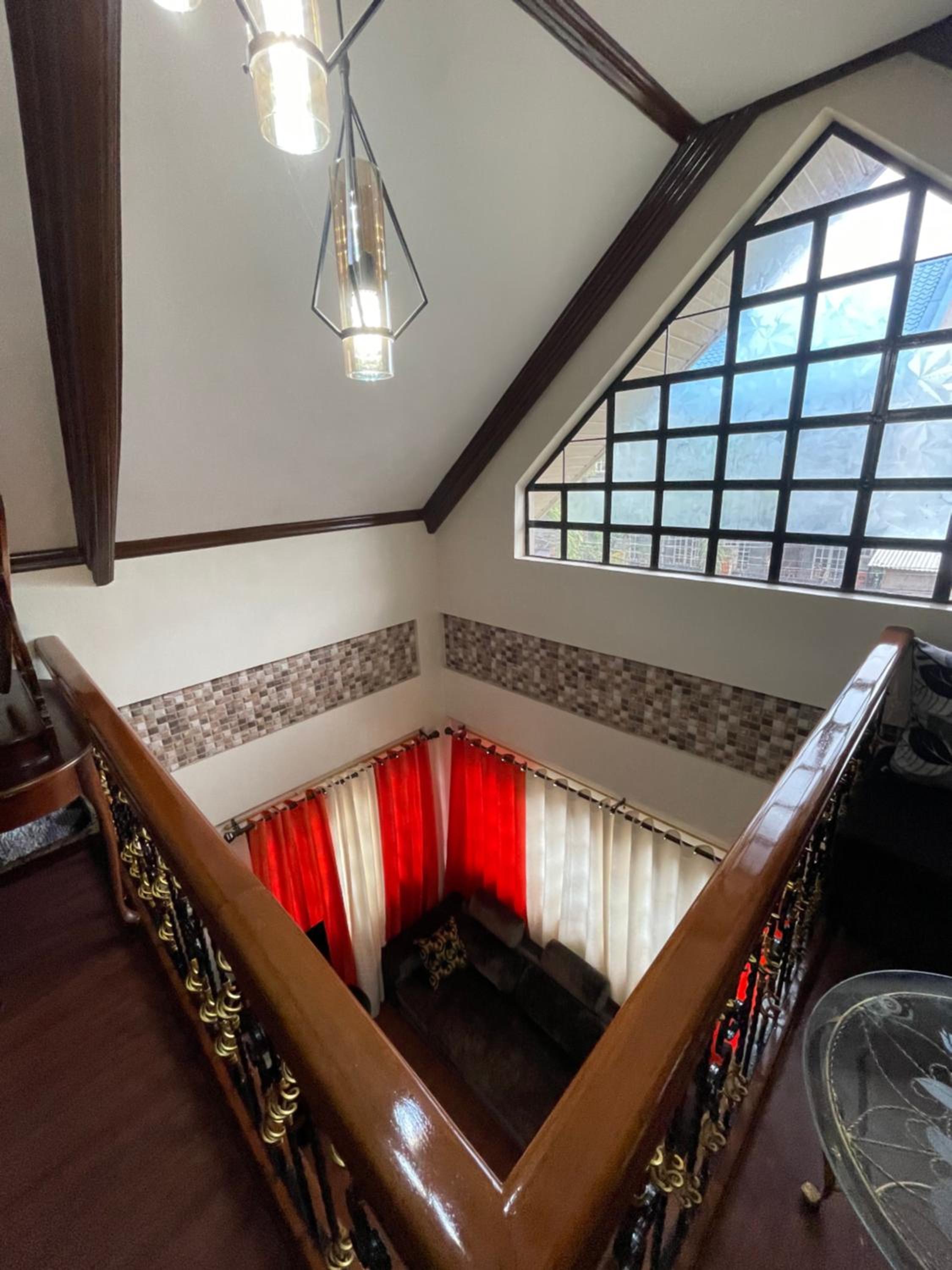 Three-Bedroom House - Photo 14