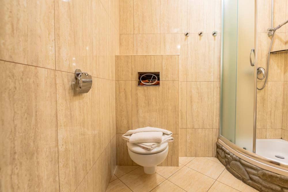 Large Single Room photo 3