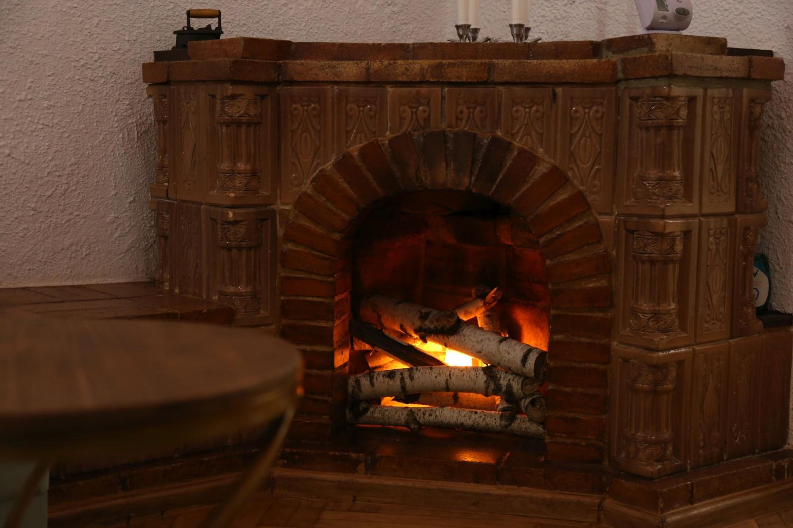 Family Room - Photo 4