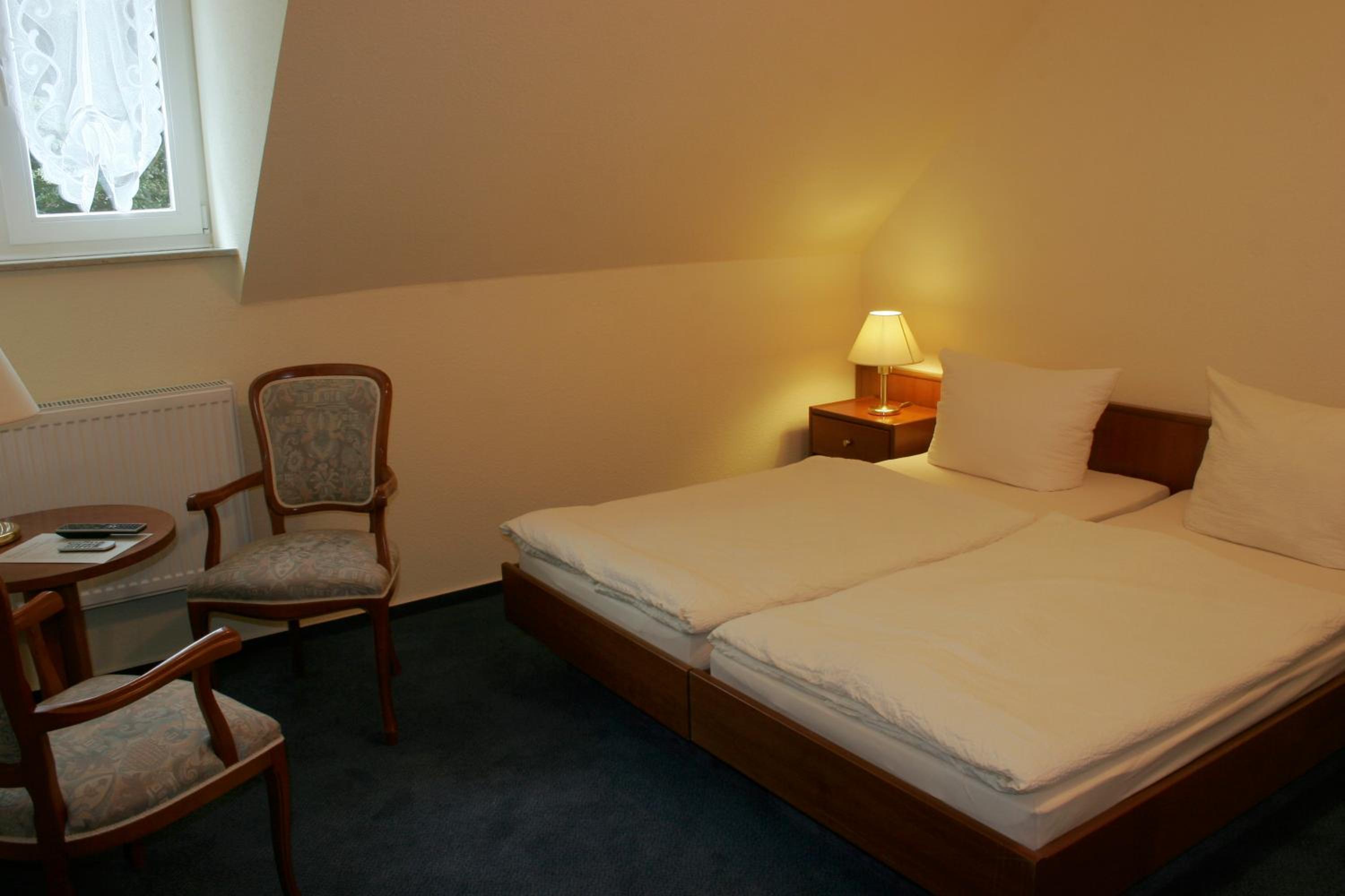Triple Room with two separate bedrooms photo 2