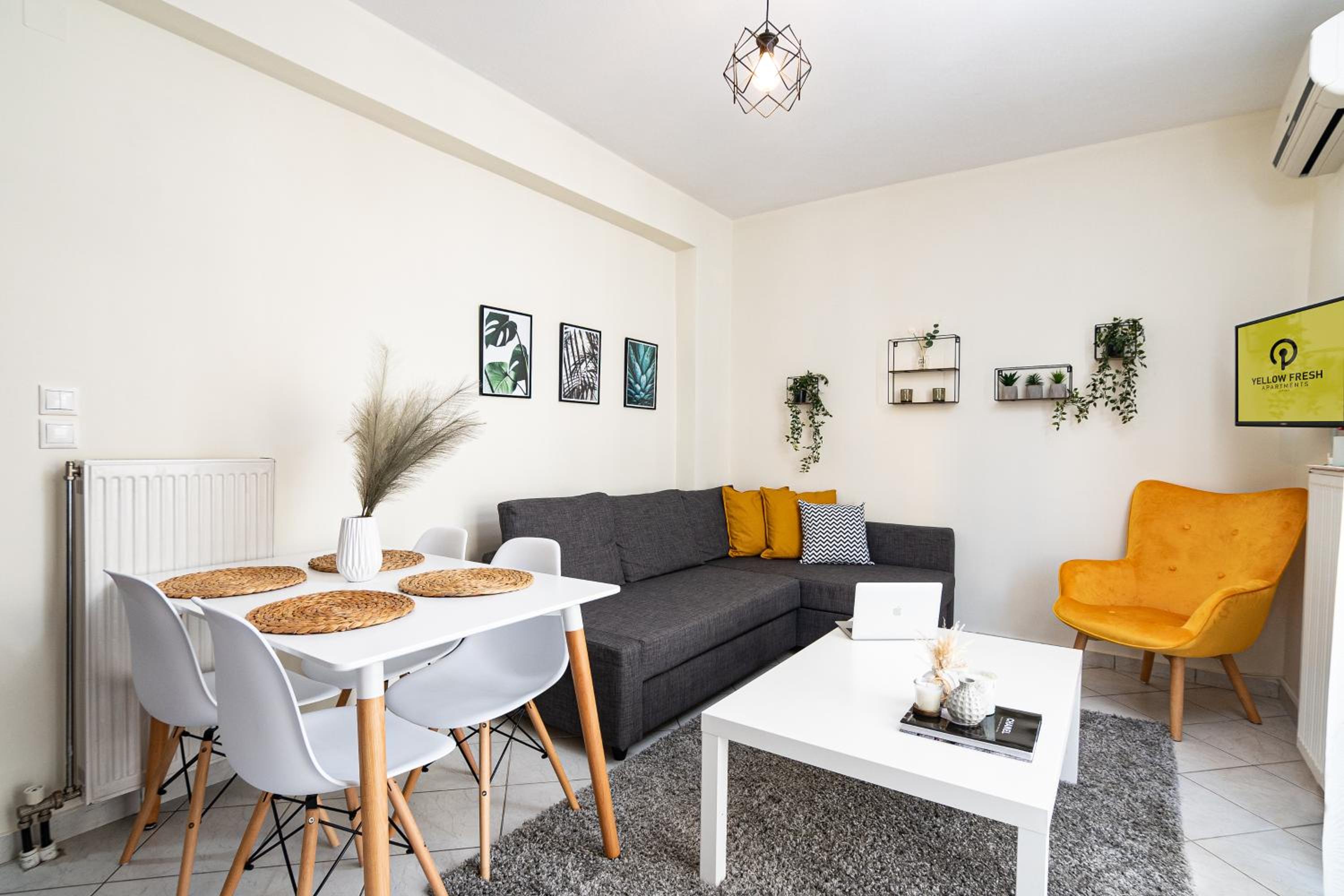 One-Bedroom Apartment