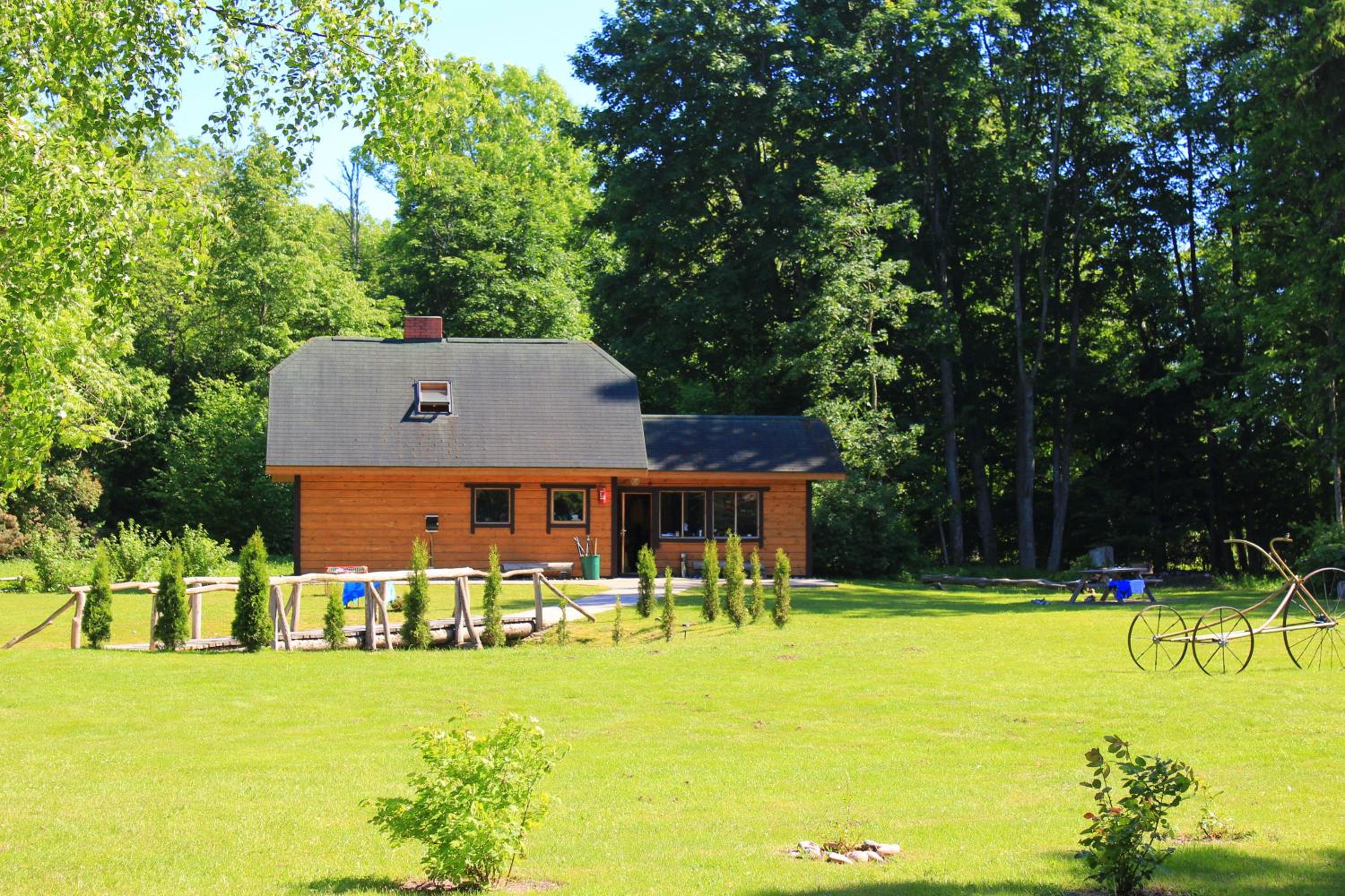 Cottage (5 Adults) photo 2