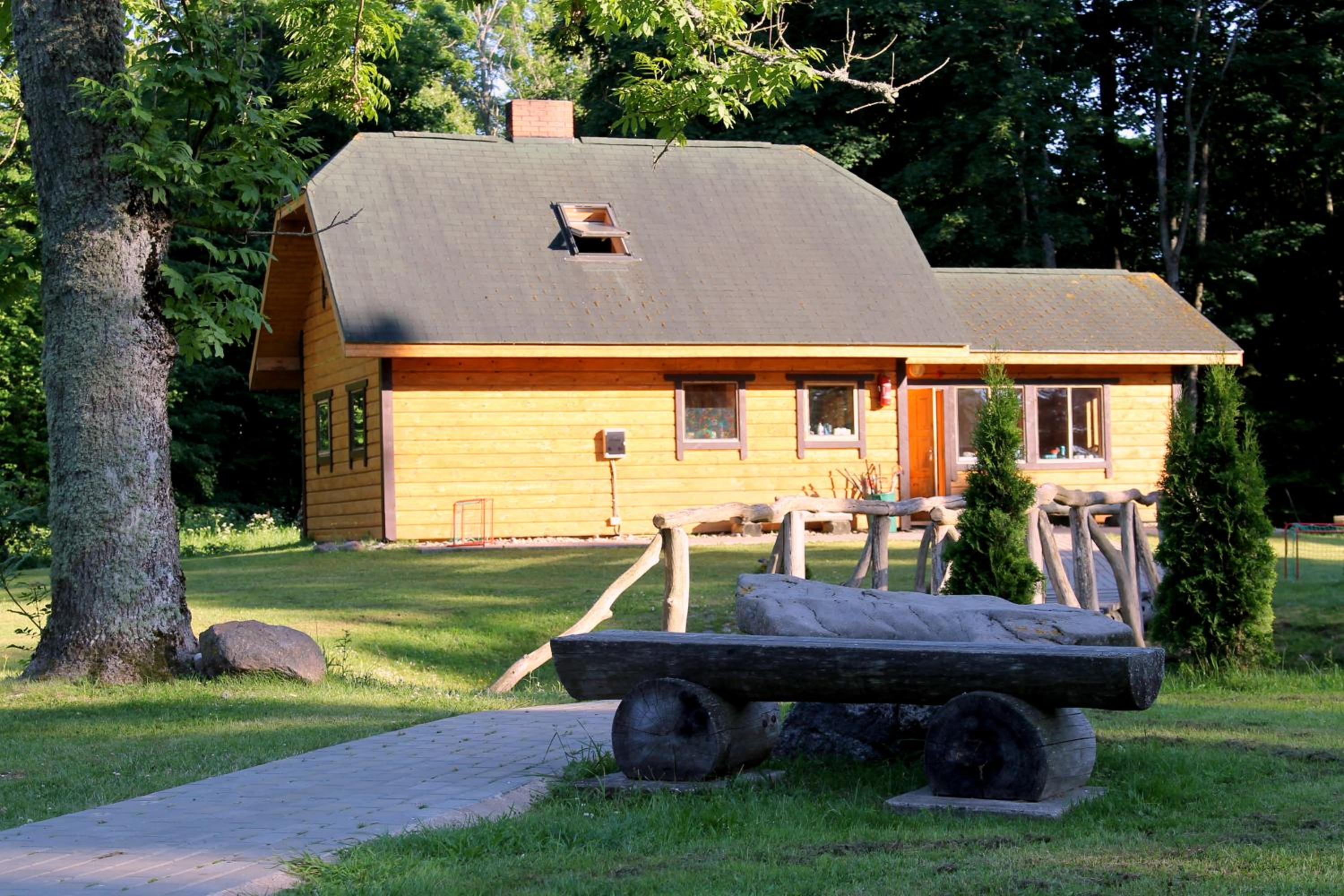 Cottage (5 Adults) photo 3