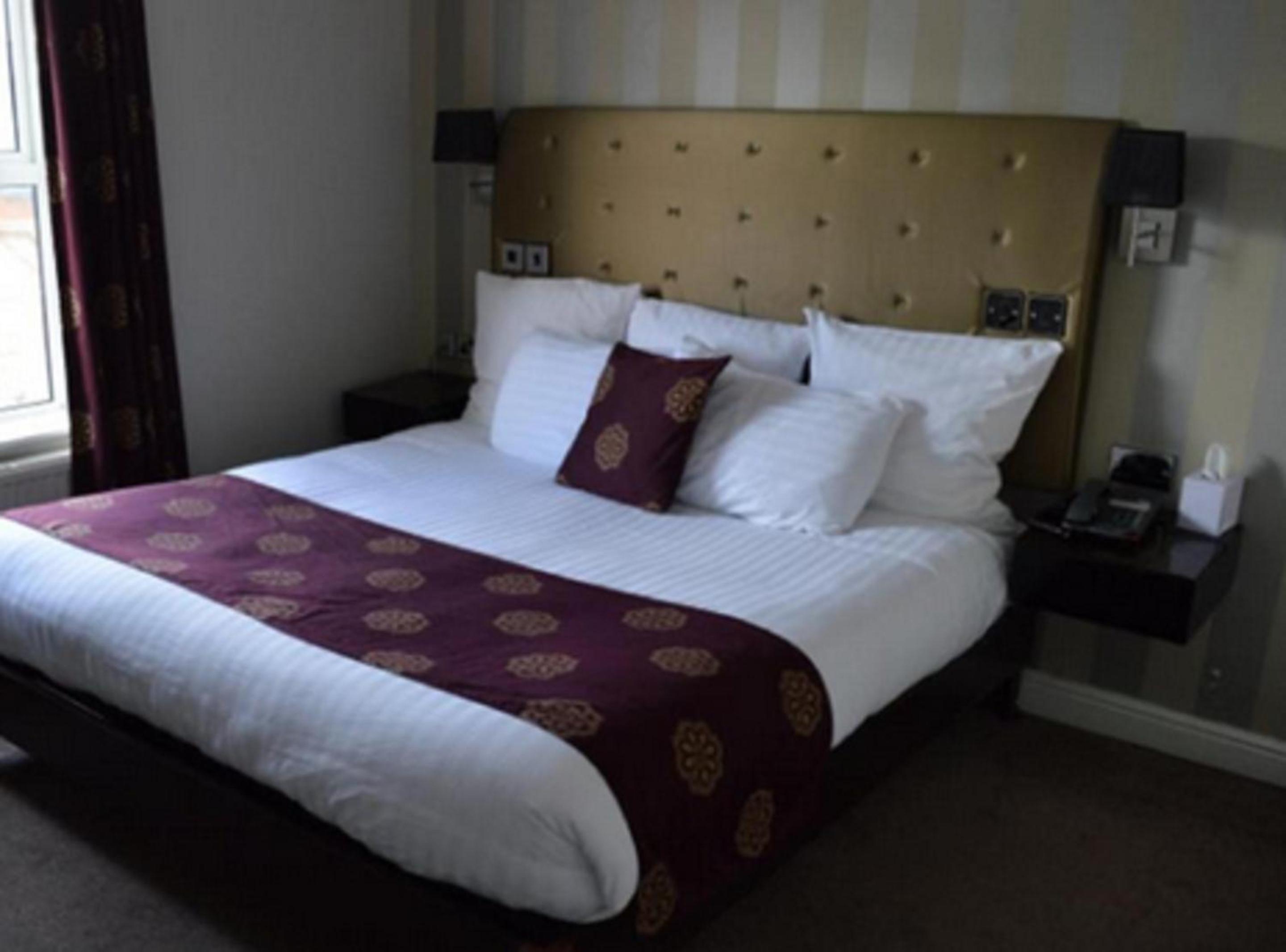 Small Double Room - Photo 3
