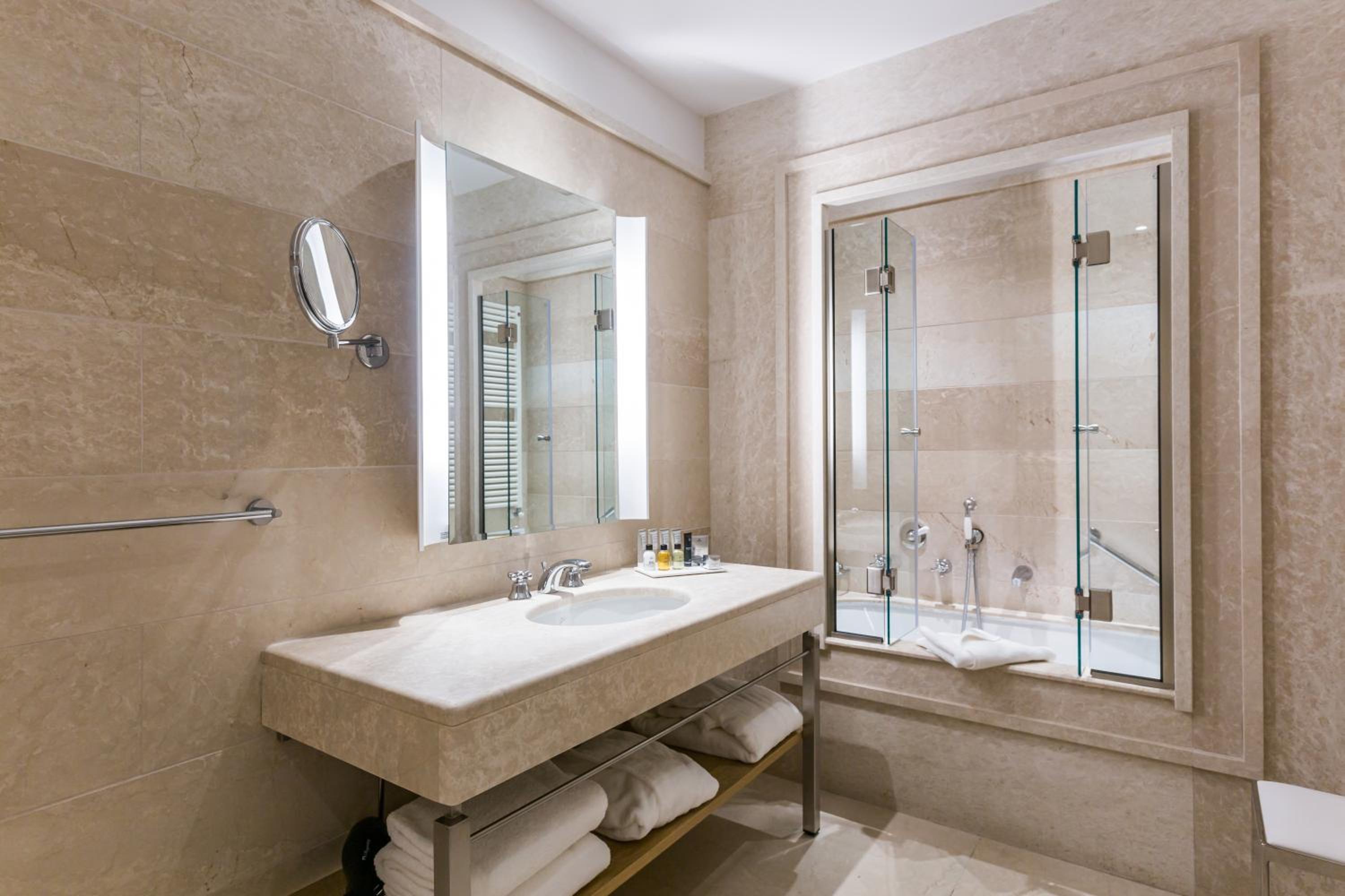 Collection Premium Room with Dolomites View  - Photo 3