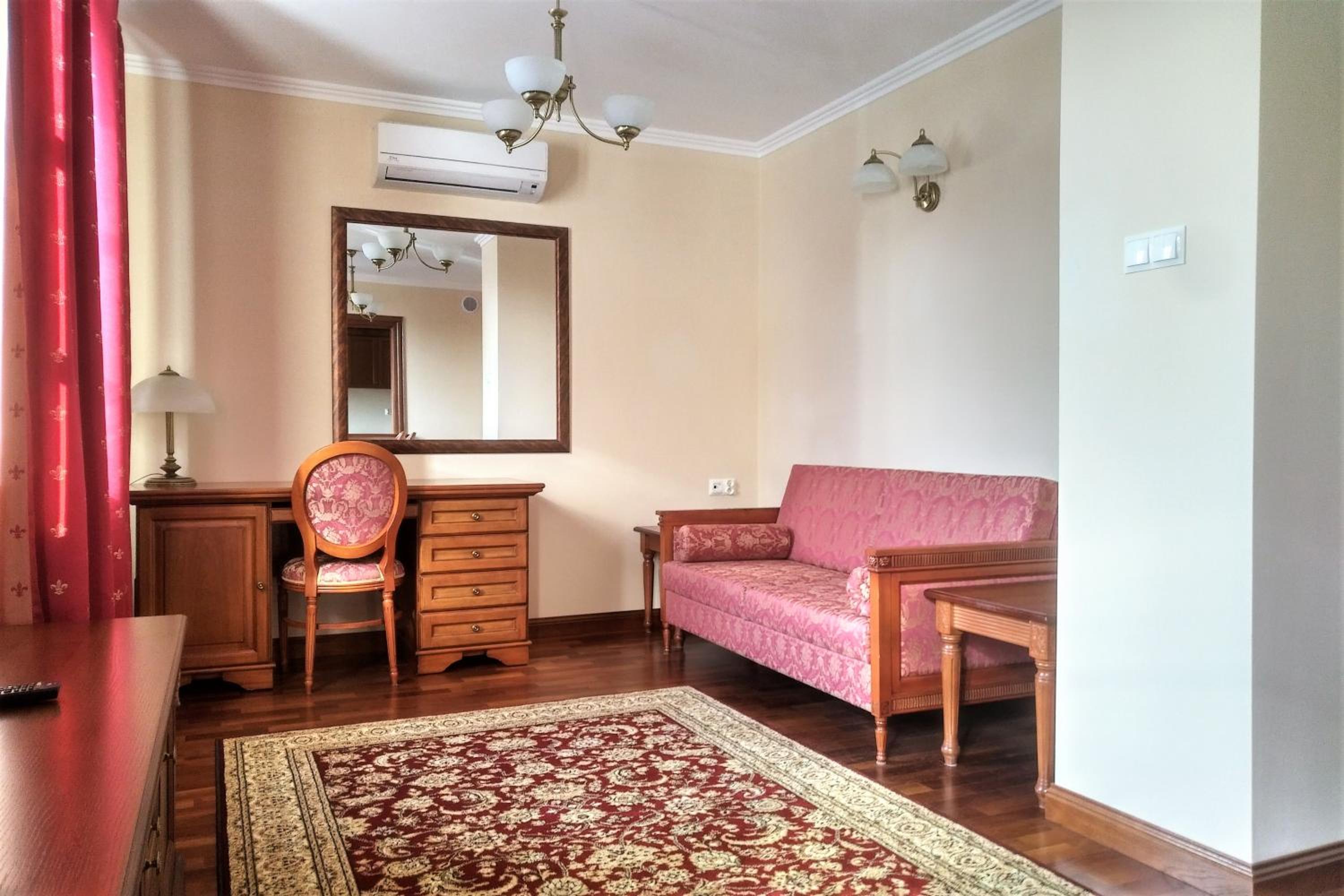 Two-Bedroom Apartment - Photo 9