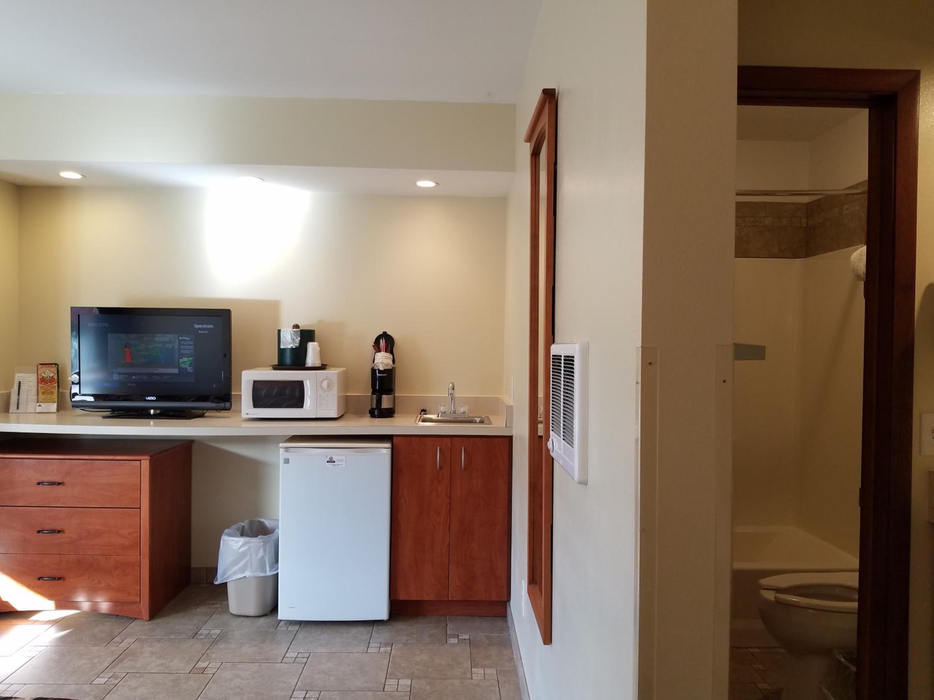 Superior Triple Room - Photo 7
