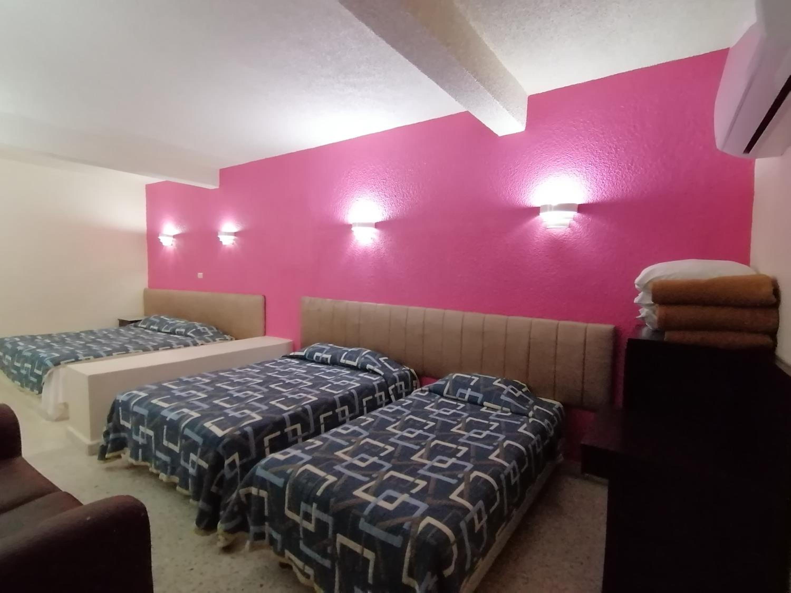 Triple Room photo 2