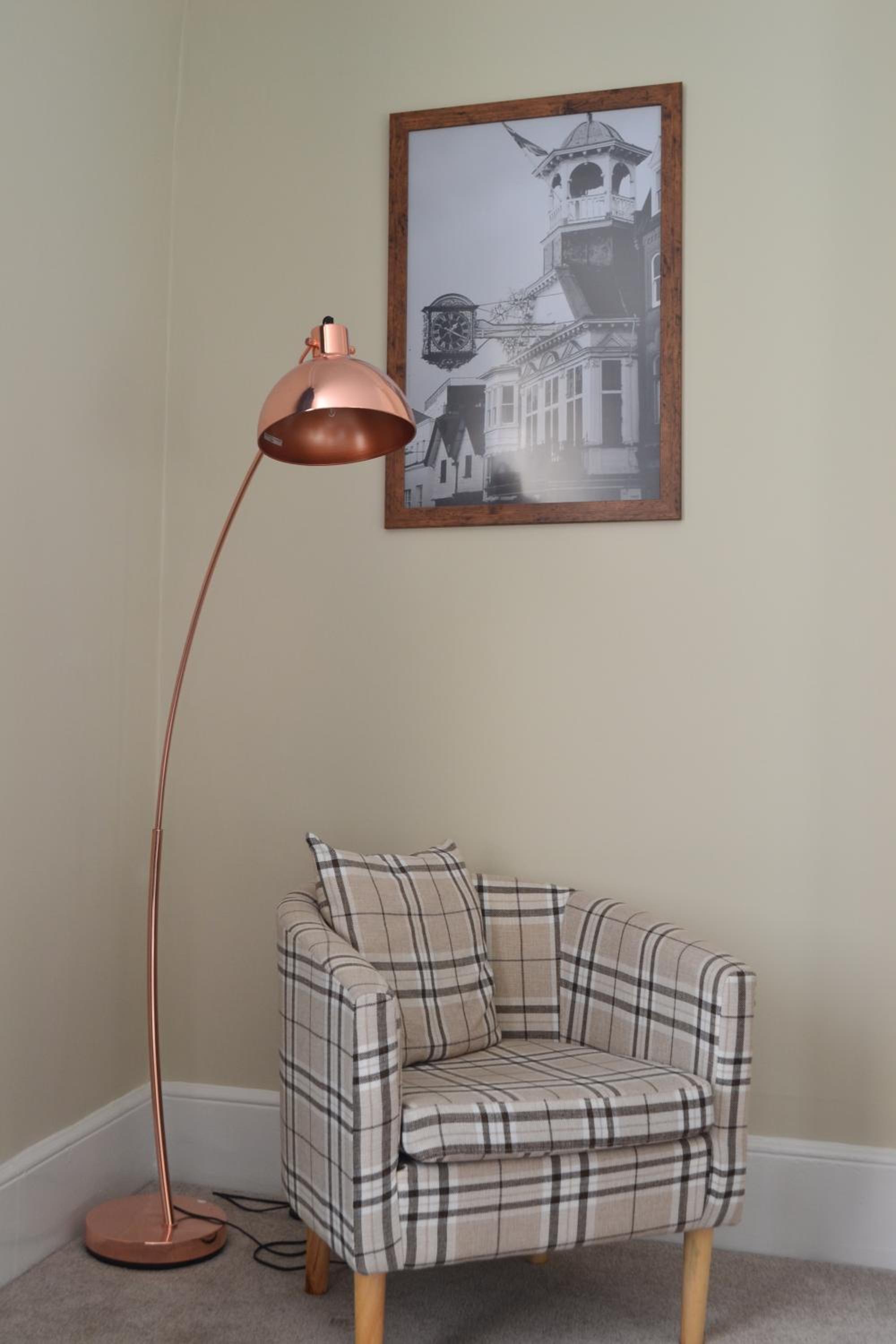 Luxury Suite - Photo 8