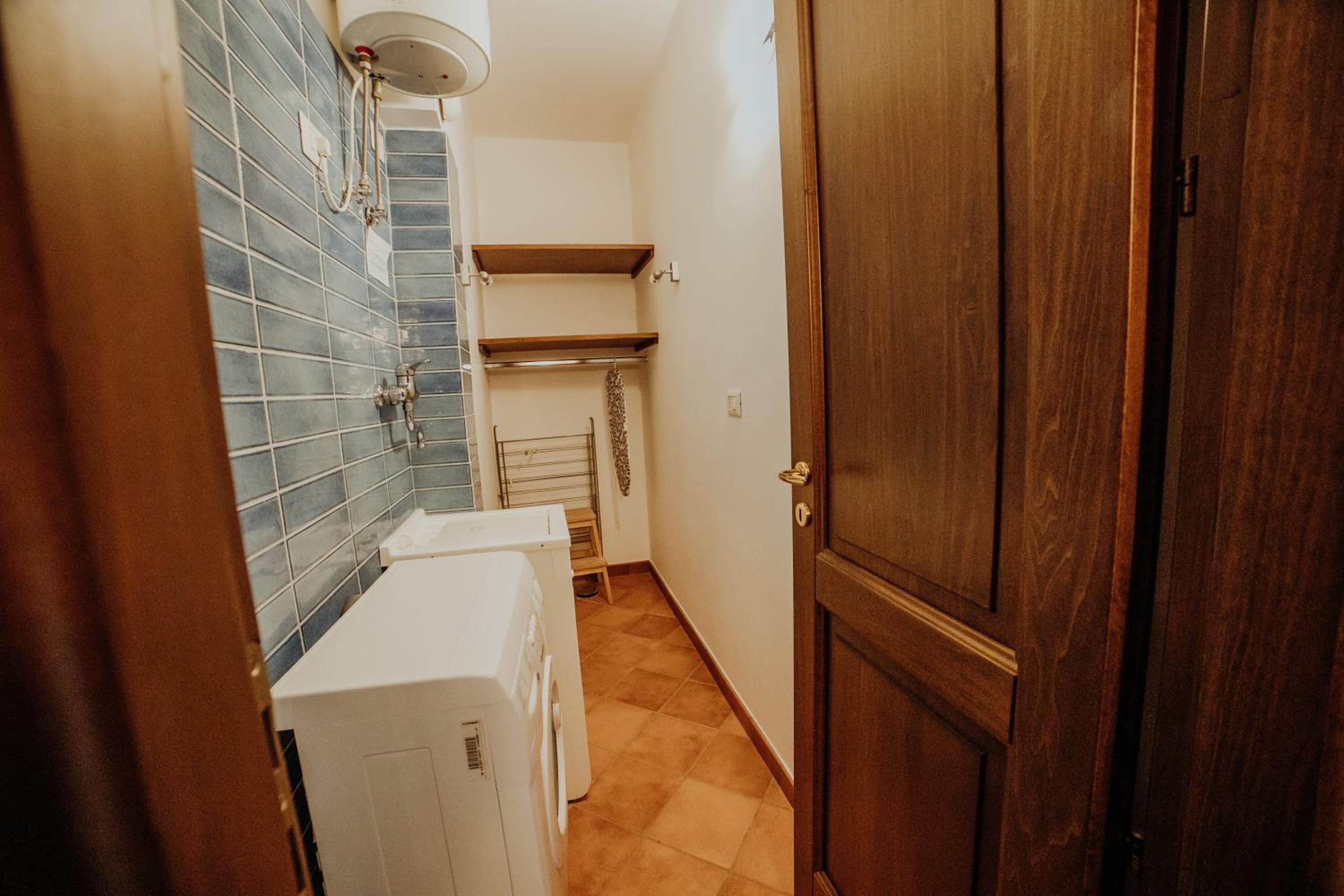 Apartment with Terrace photo 3