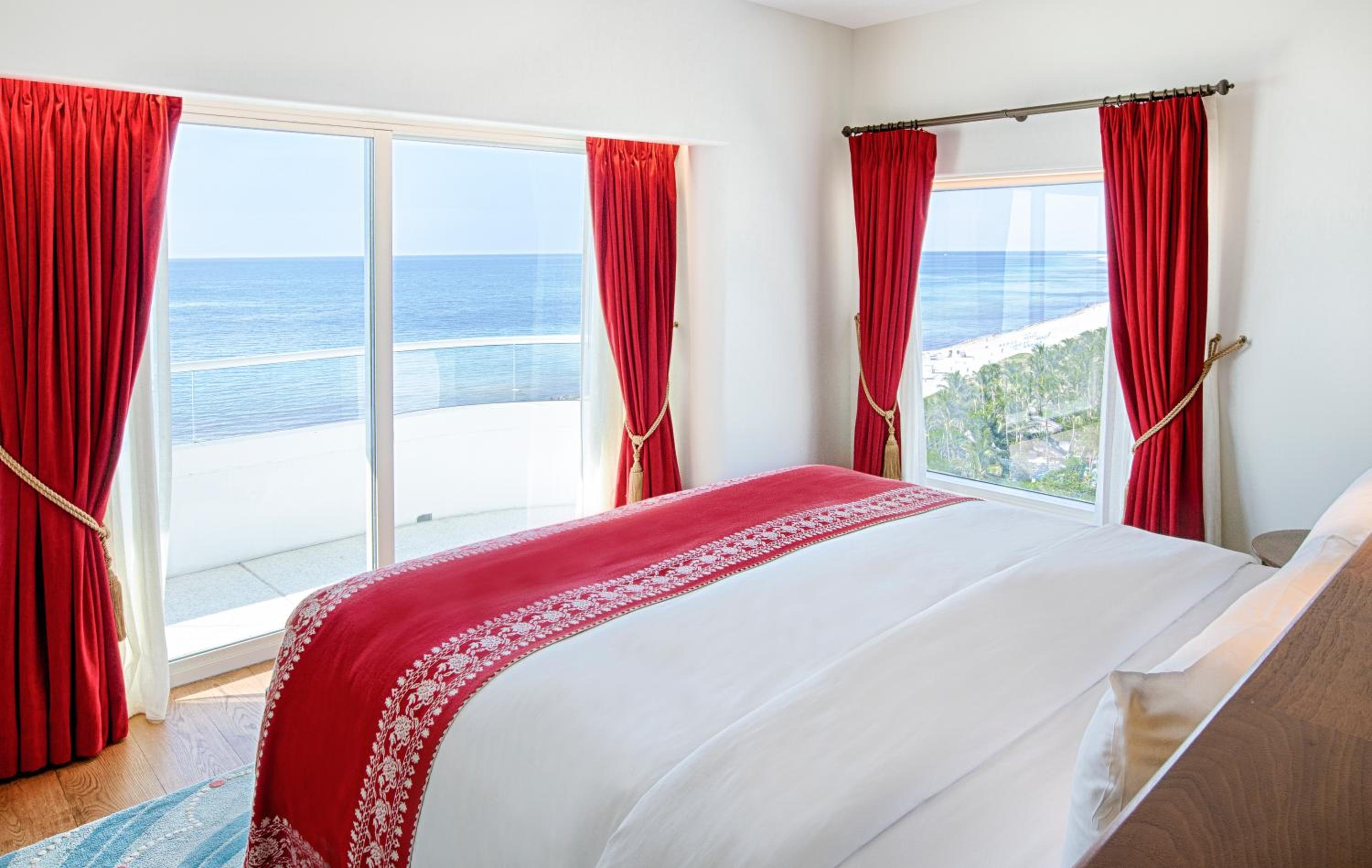 Faena Four-Bedroom King Suite thumbnail 5