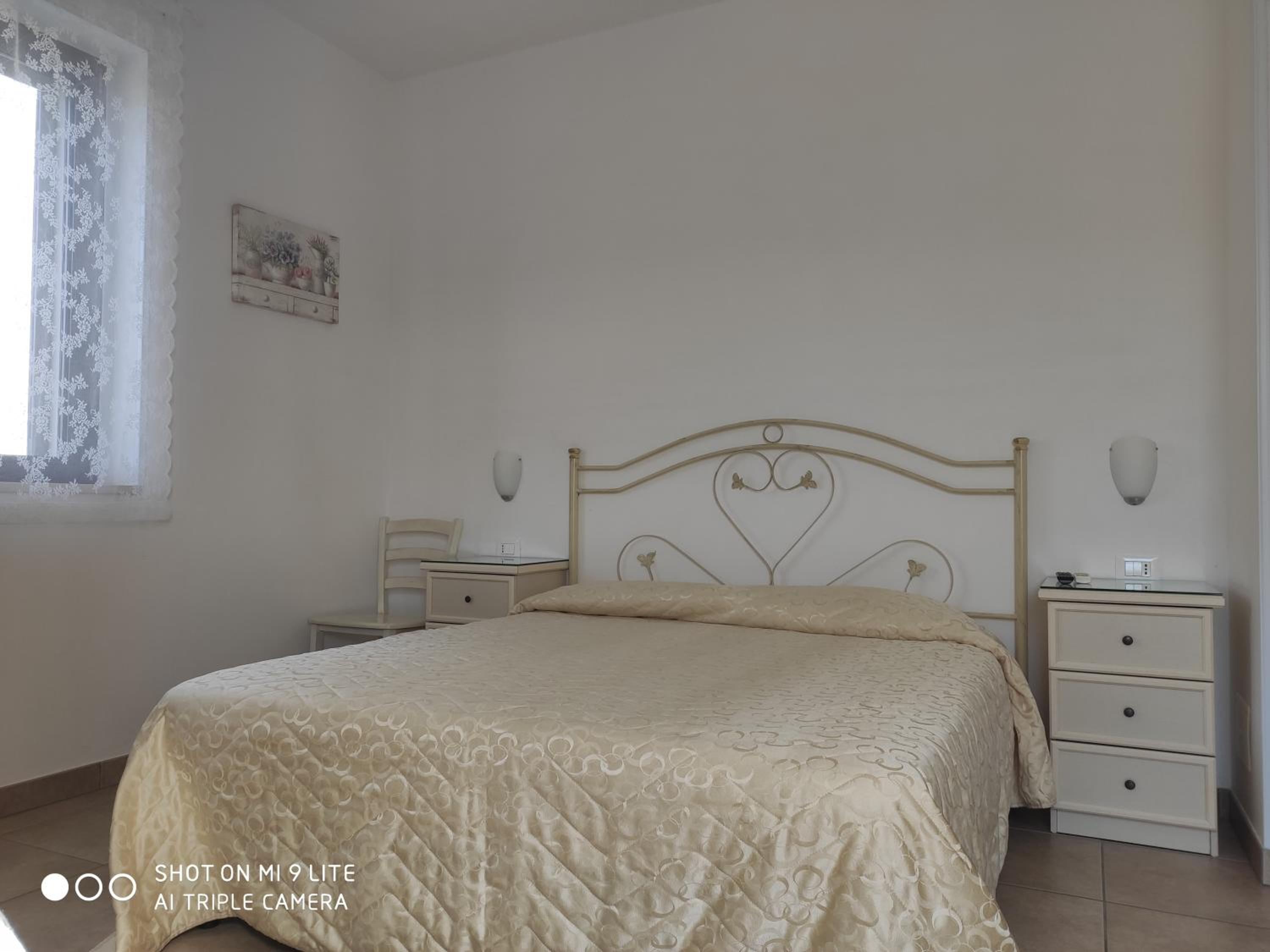Triple Room with Terrace - Photo 3