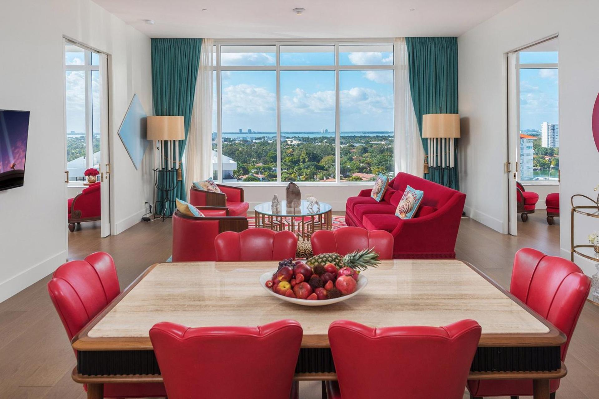 Two-Bedroom King Suite with Bay View