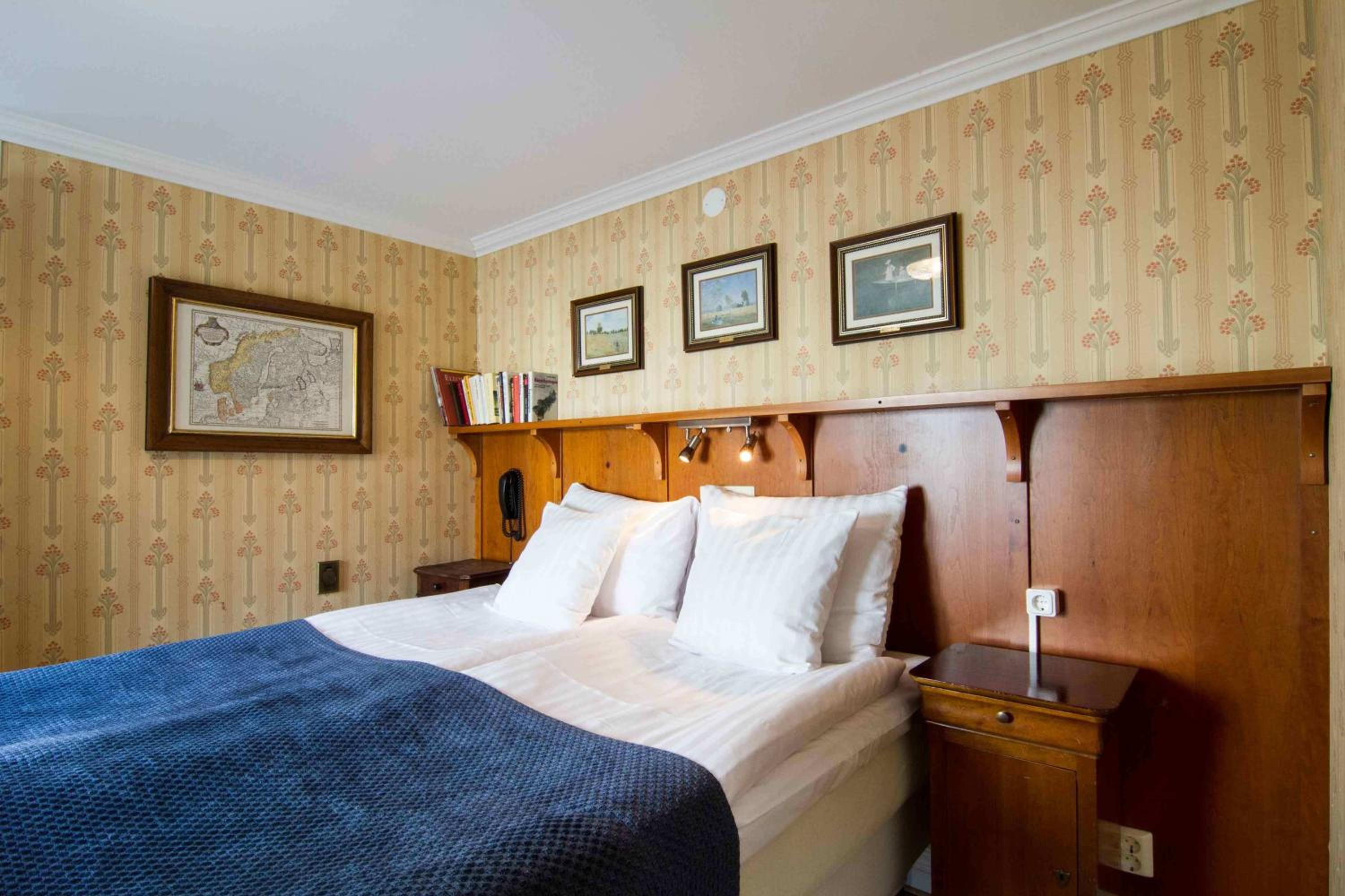 Standard Double Room - Photo 1